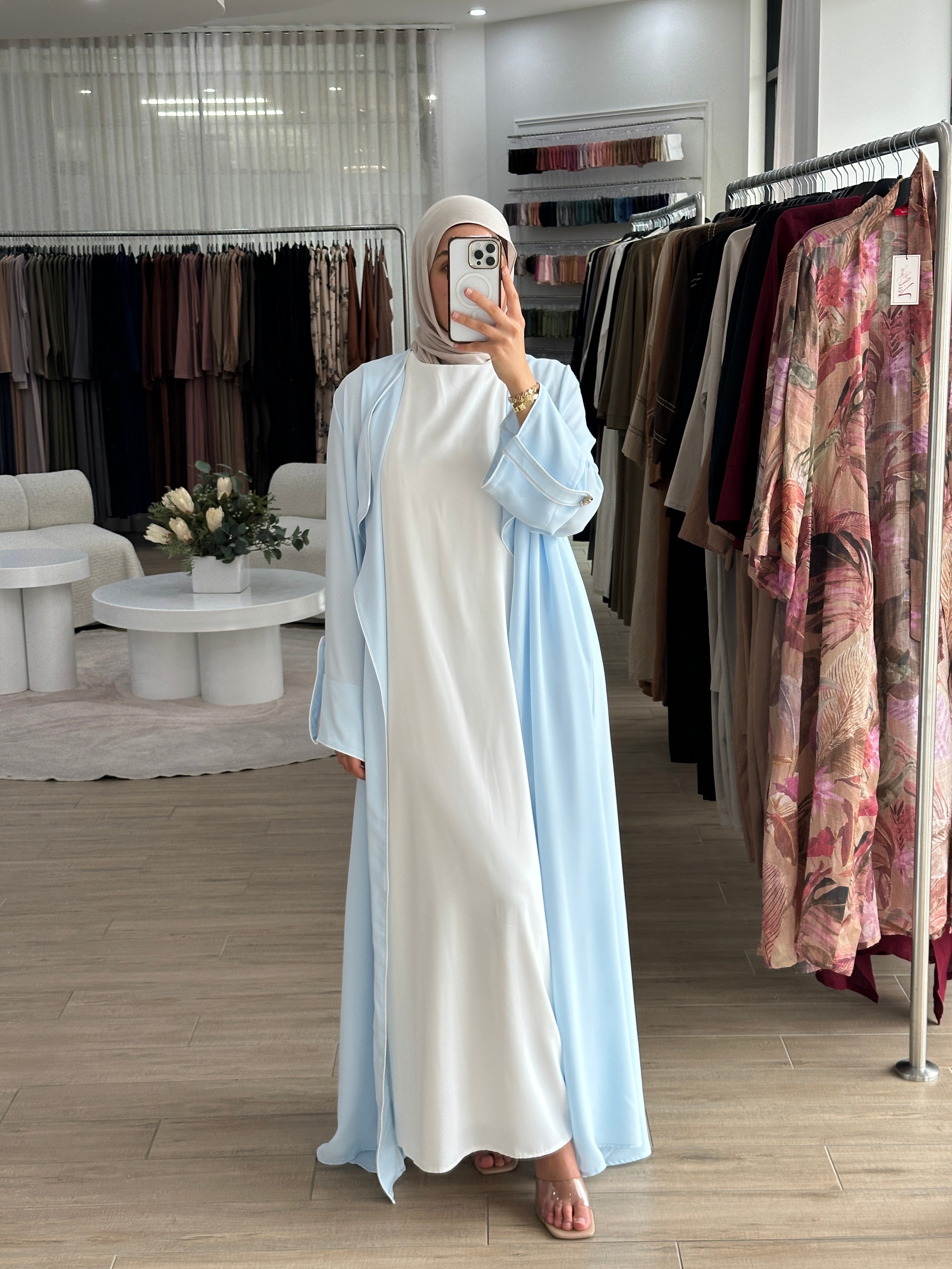 What breathable fabrics keep modest outfits opaque in harsh Aussie sun (linen vs cotton vs Tencel)?