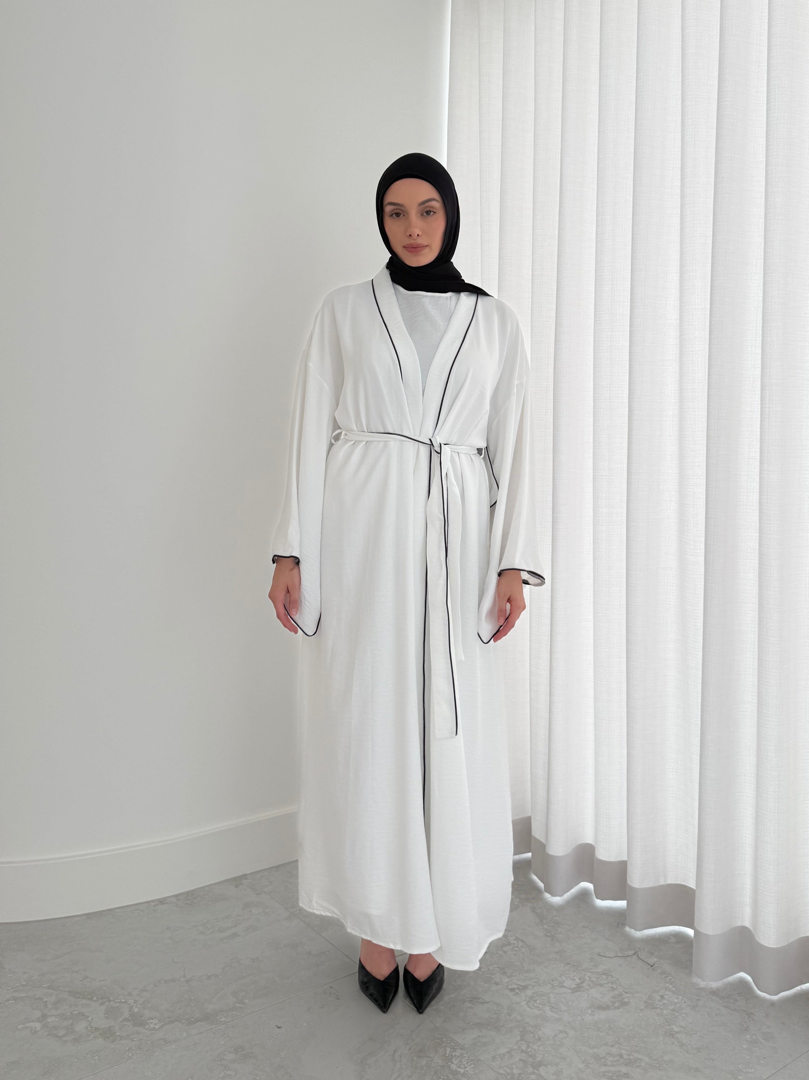 women's 2 piece abaya set, lightweight for spring/summer. full length, maxi with long sleeves with full coverage and suitable for modest hijab girls.