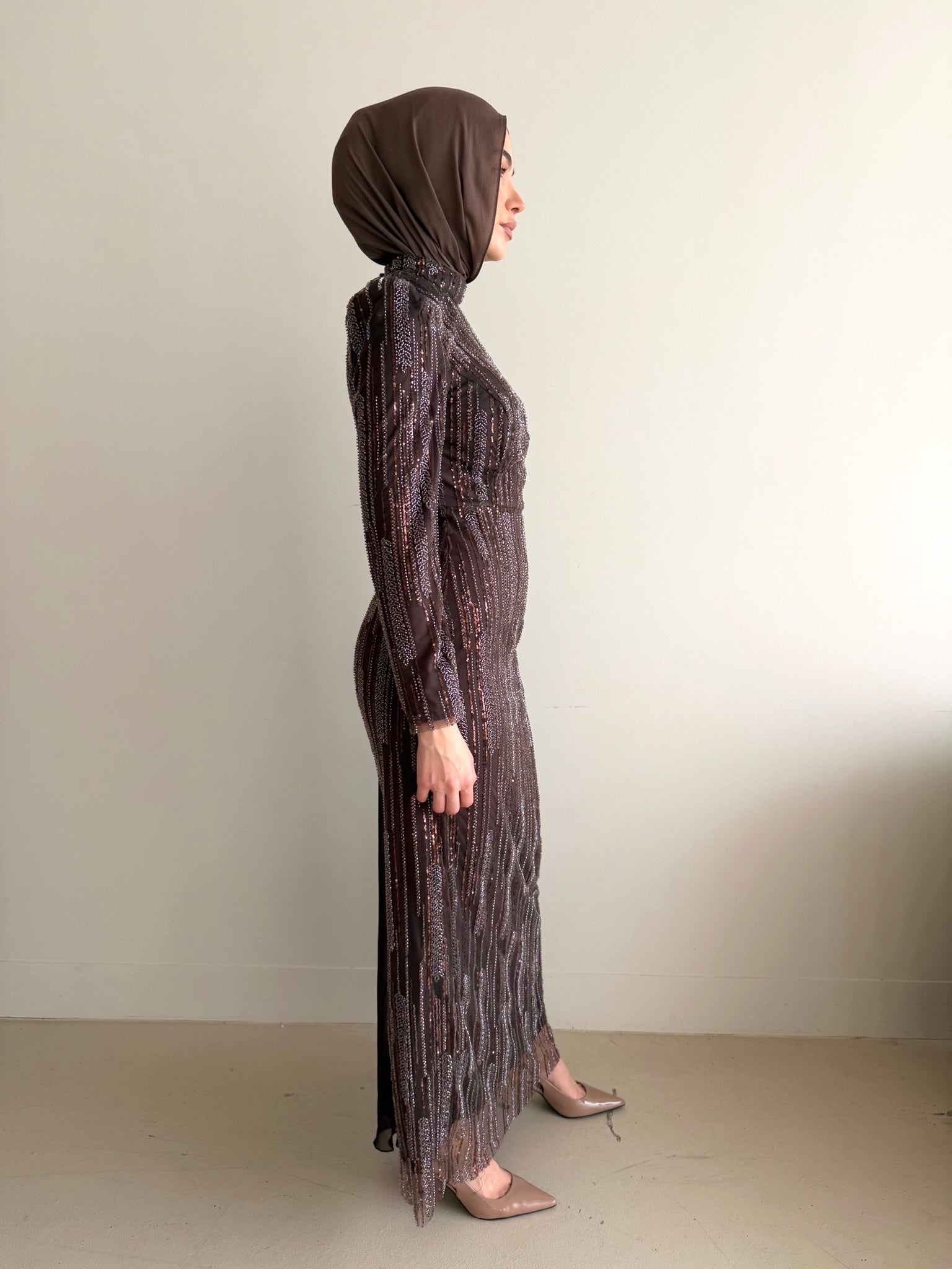 ELLEN SEQUINS DRESS- ESPRESSO