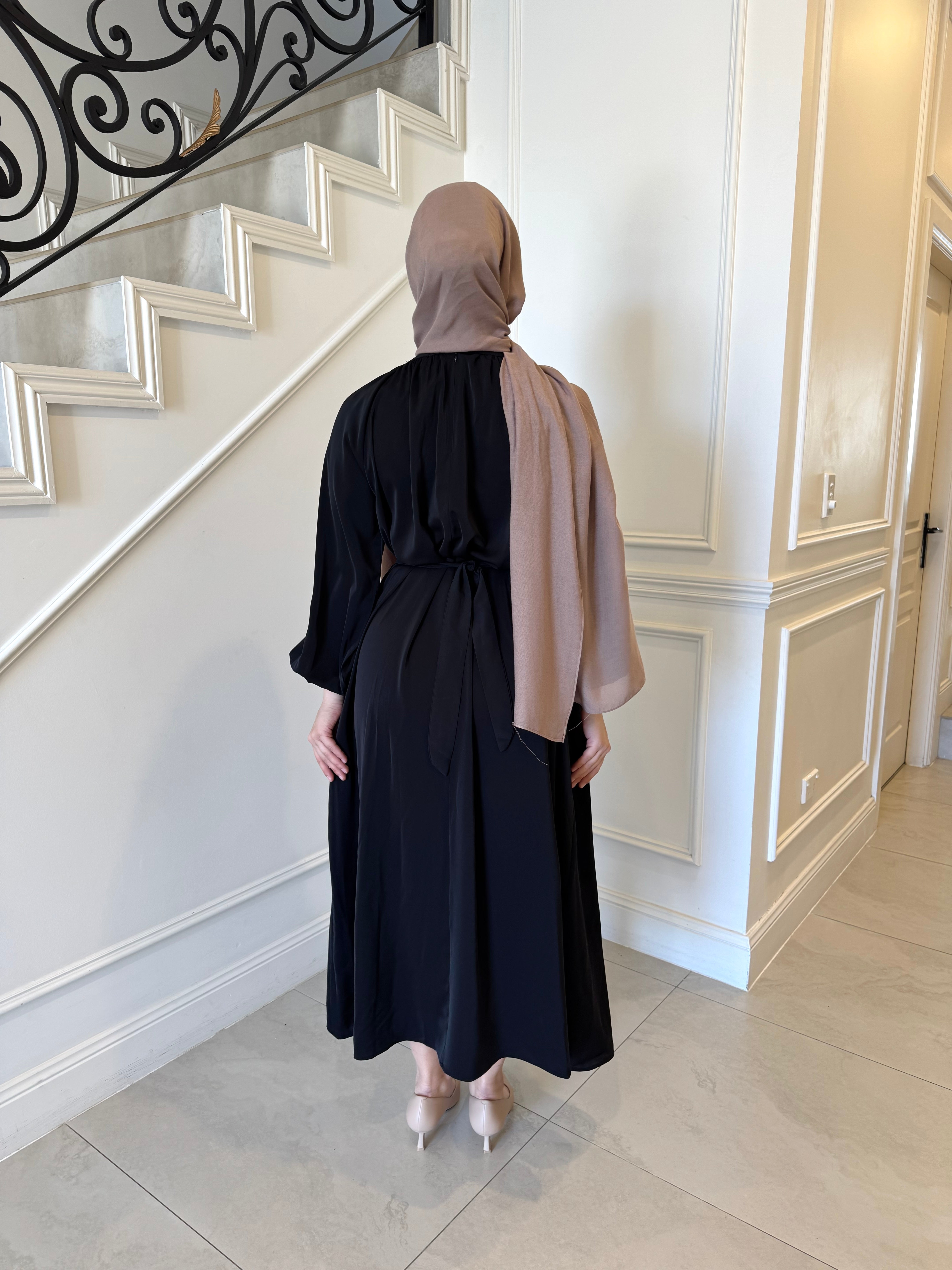 SOFIA MAXI DRESS