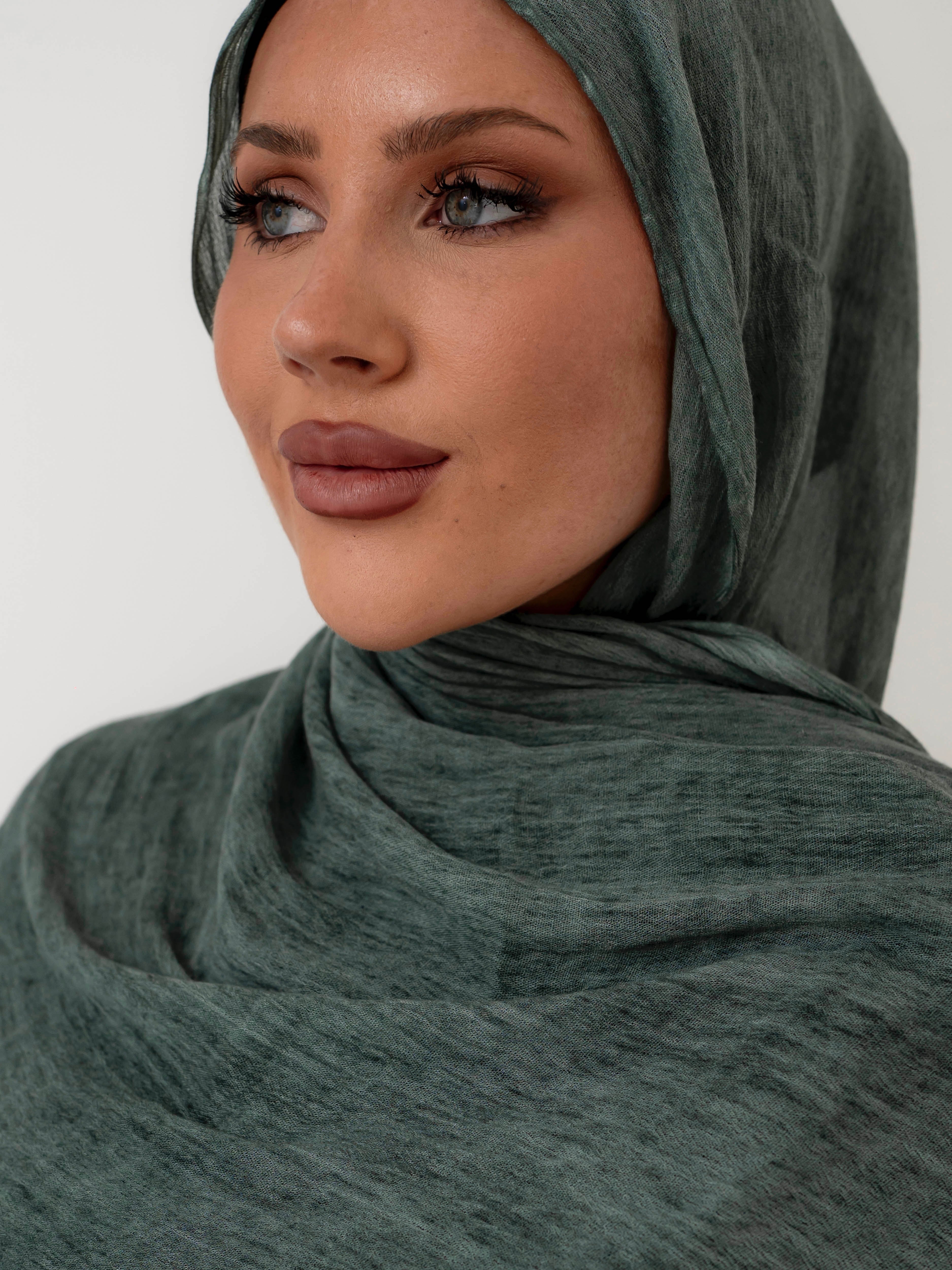 TEXTURED HIJAB-SAGE GREEN