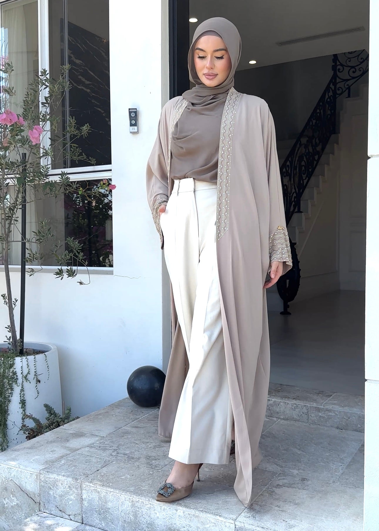DIALA OPEN ABAYA