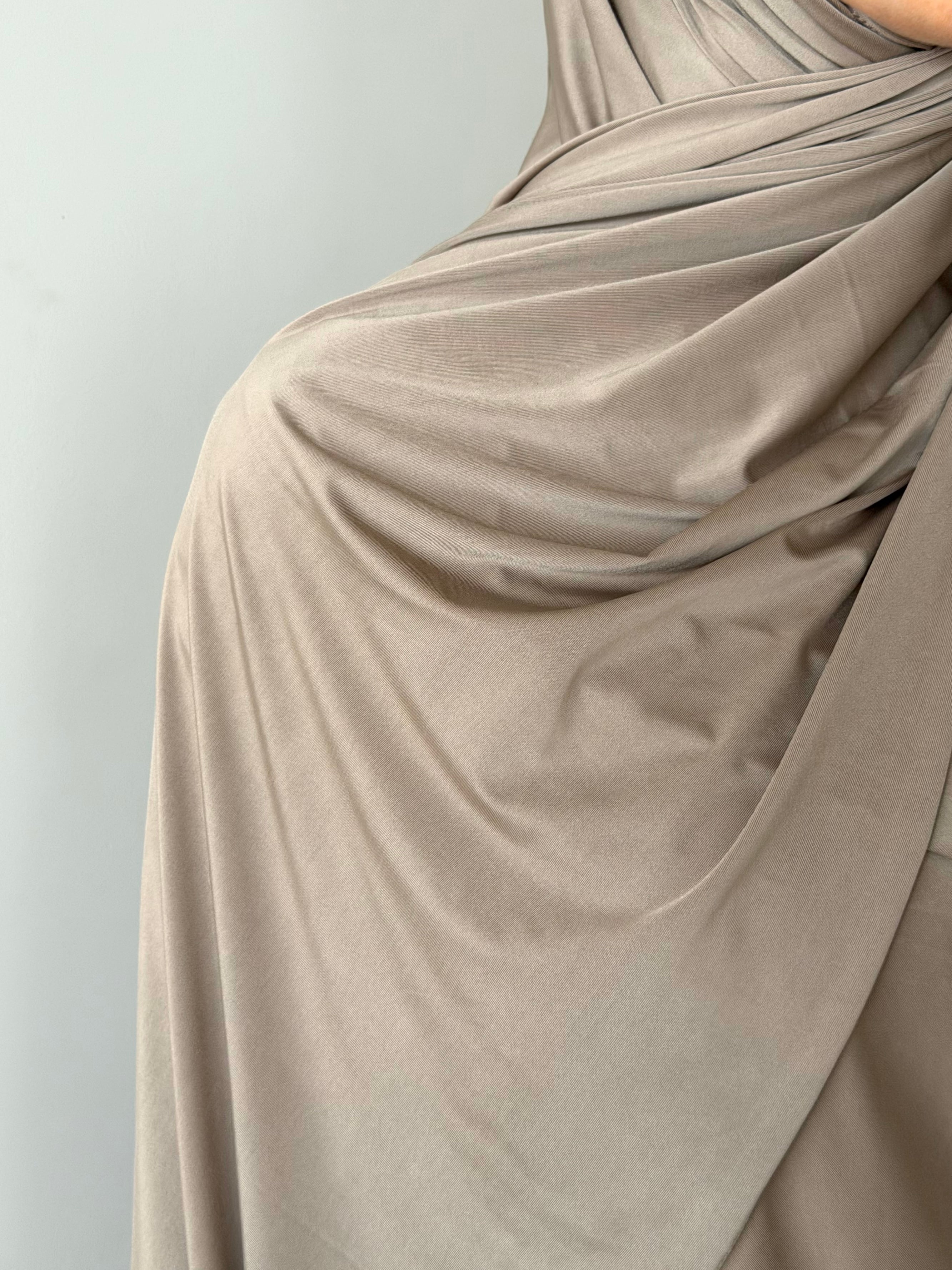 LIQUID JERSEY HIJAB- TAUPE