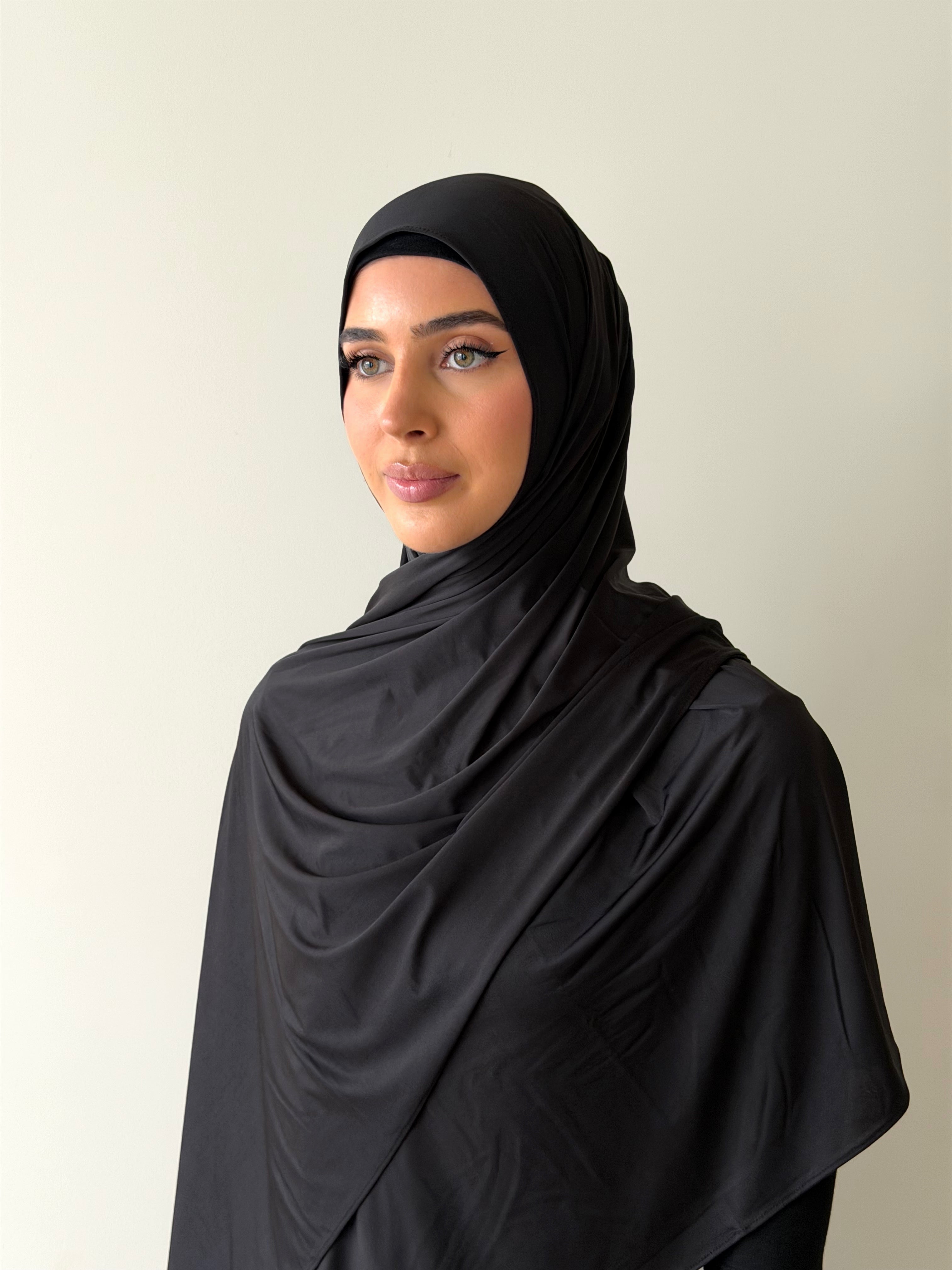 LIQUID JERSEY HIJAB- BLACK