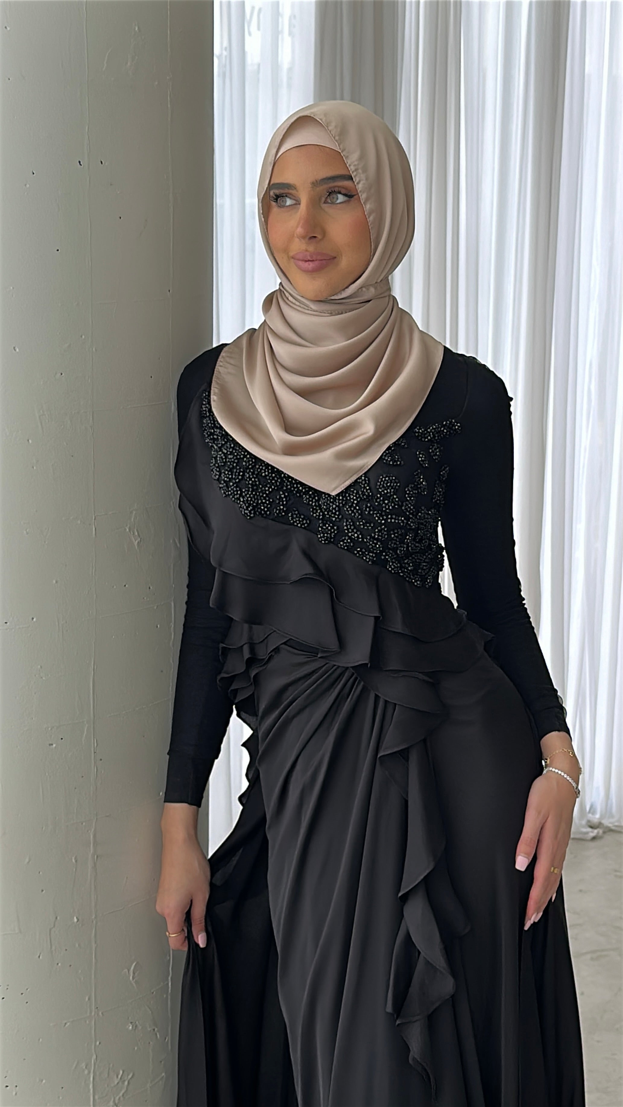 TAMANNA FORMAL DRESS
