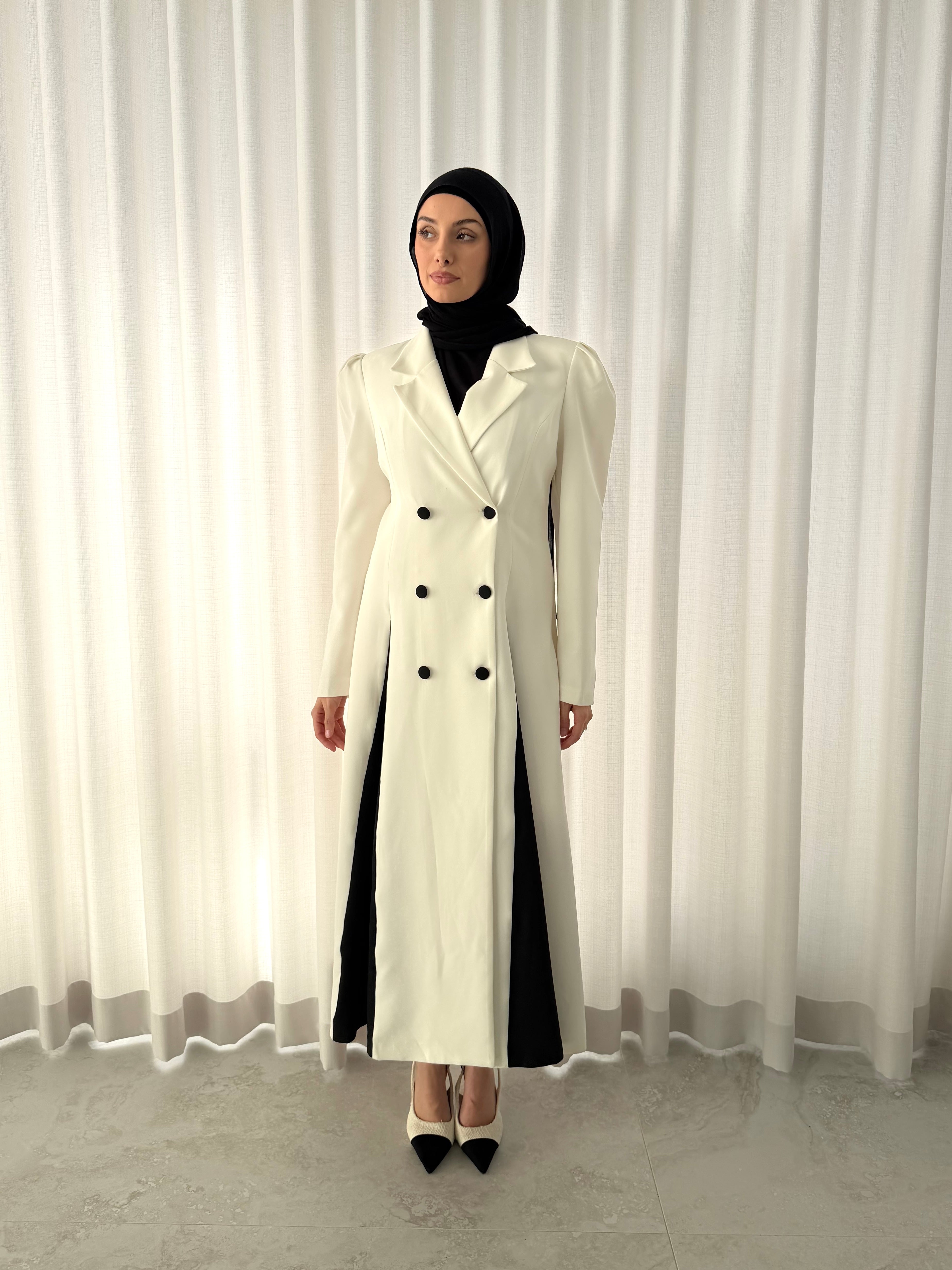 CONTRAST COAT DRESS