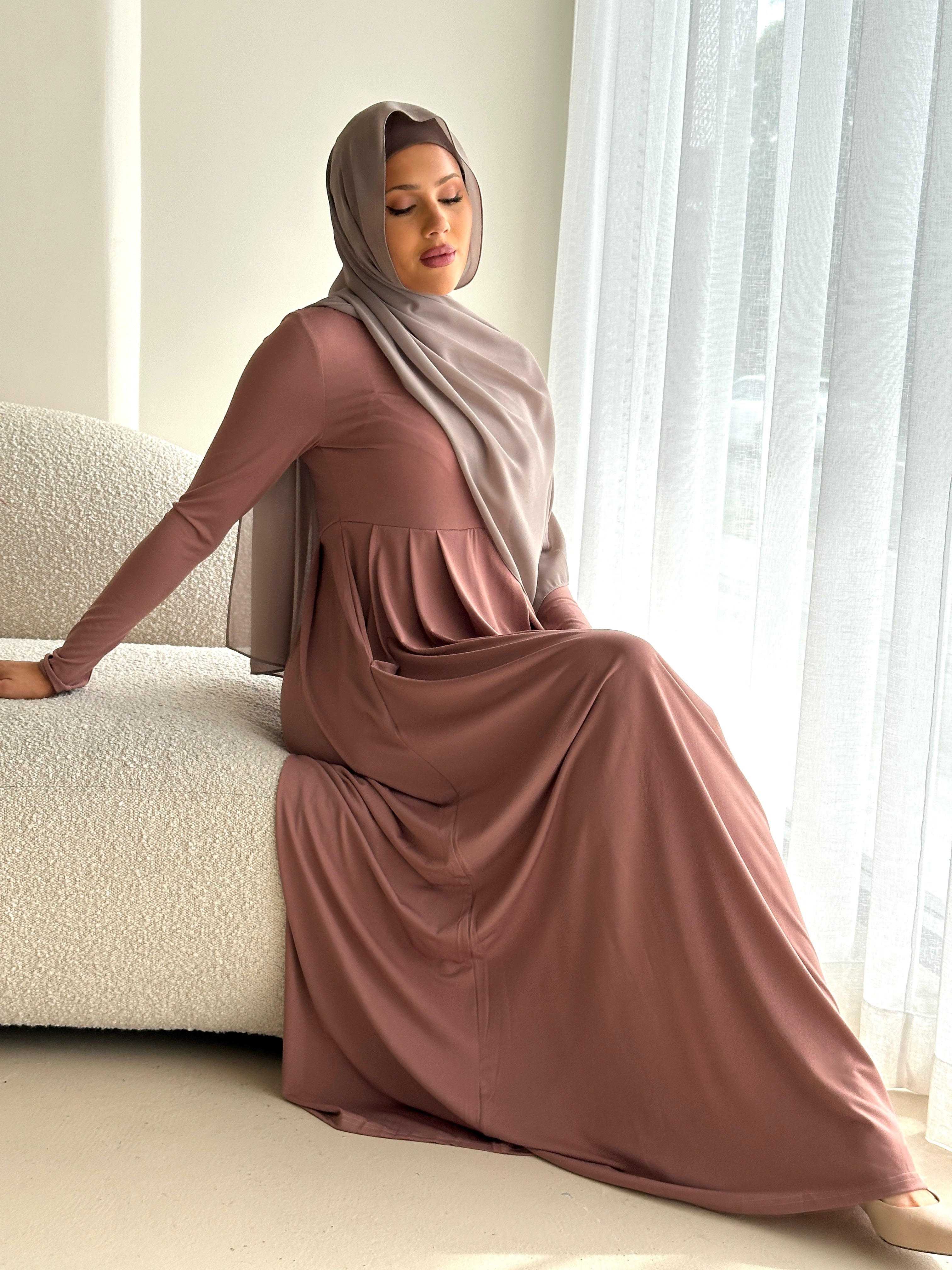 women's maxi jersey dress, versatile and lightweight for spring/summer with pockets, modest dress for hijabi