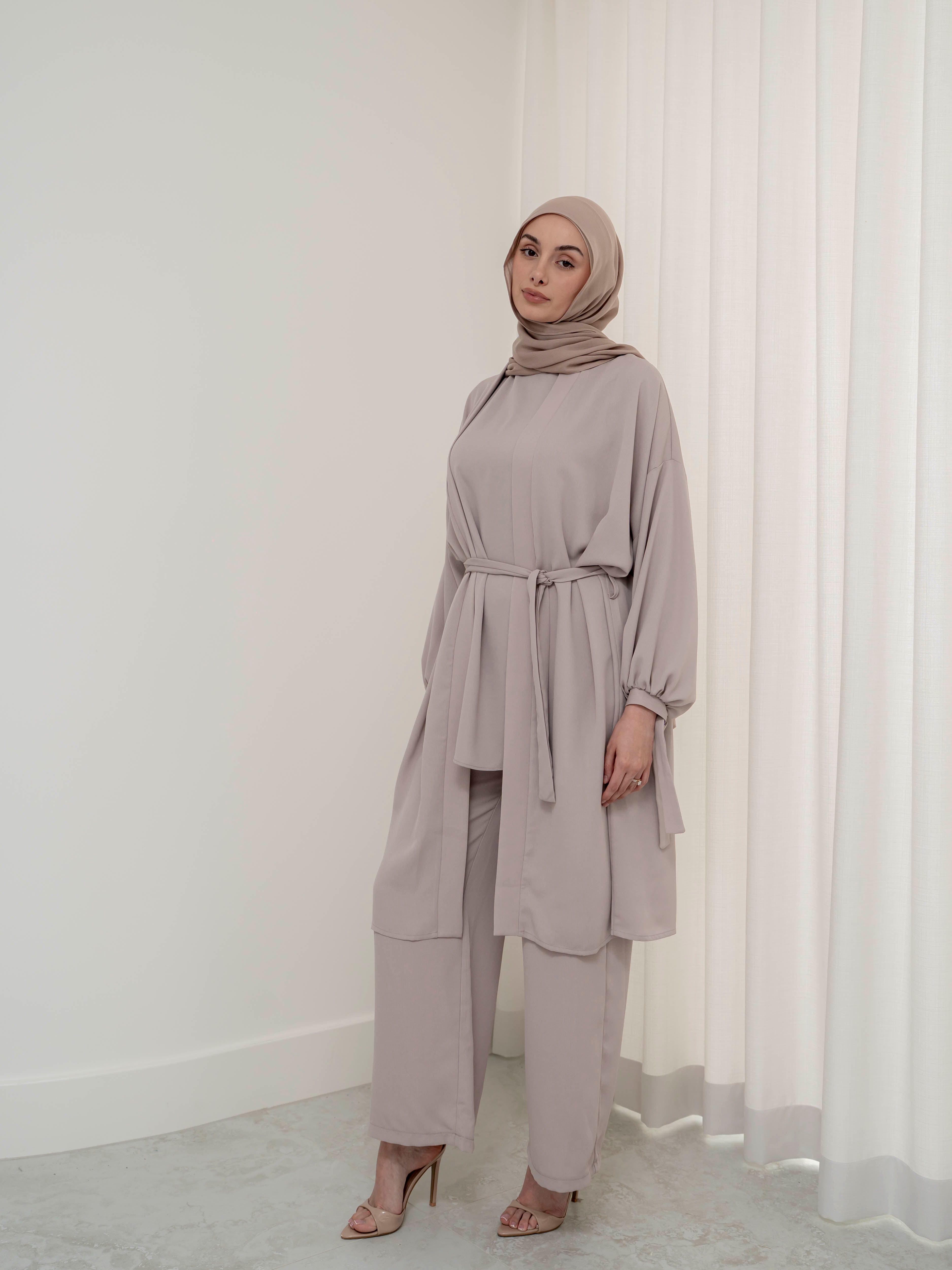 women's 3 piece co-ord matching set includes long sleeve jacket, sleeveless top with loose pant- lightweight, modest and breathable with flow and modest