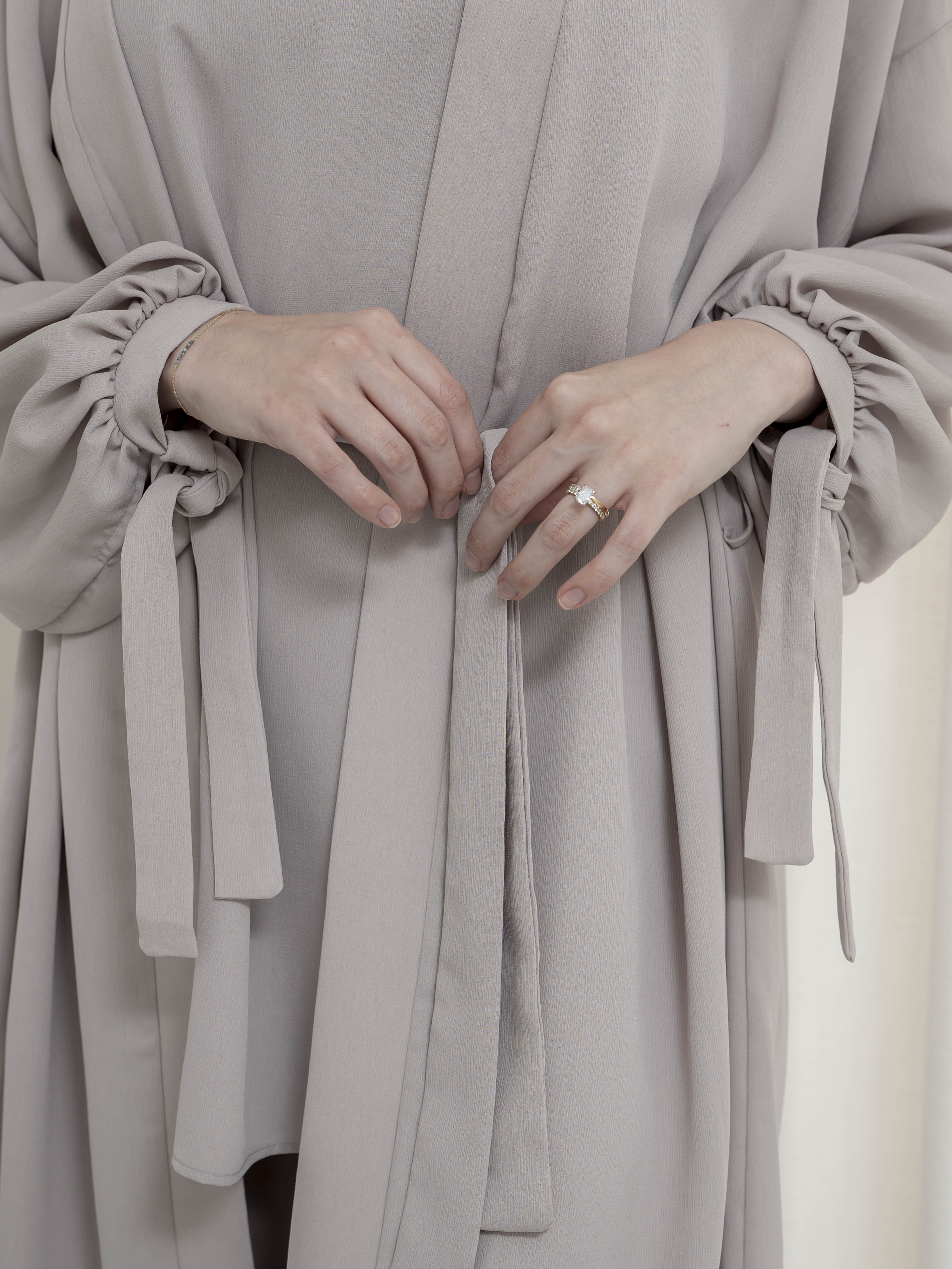 women's 3 piece co-ord matching set includes long sleeve jacket, sleeveless top with loose pant- lightweight, modest and breathable with flow and modest