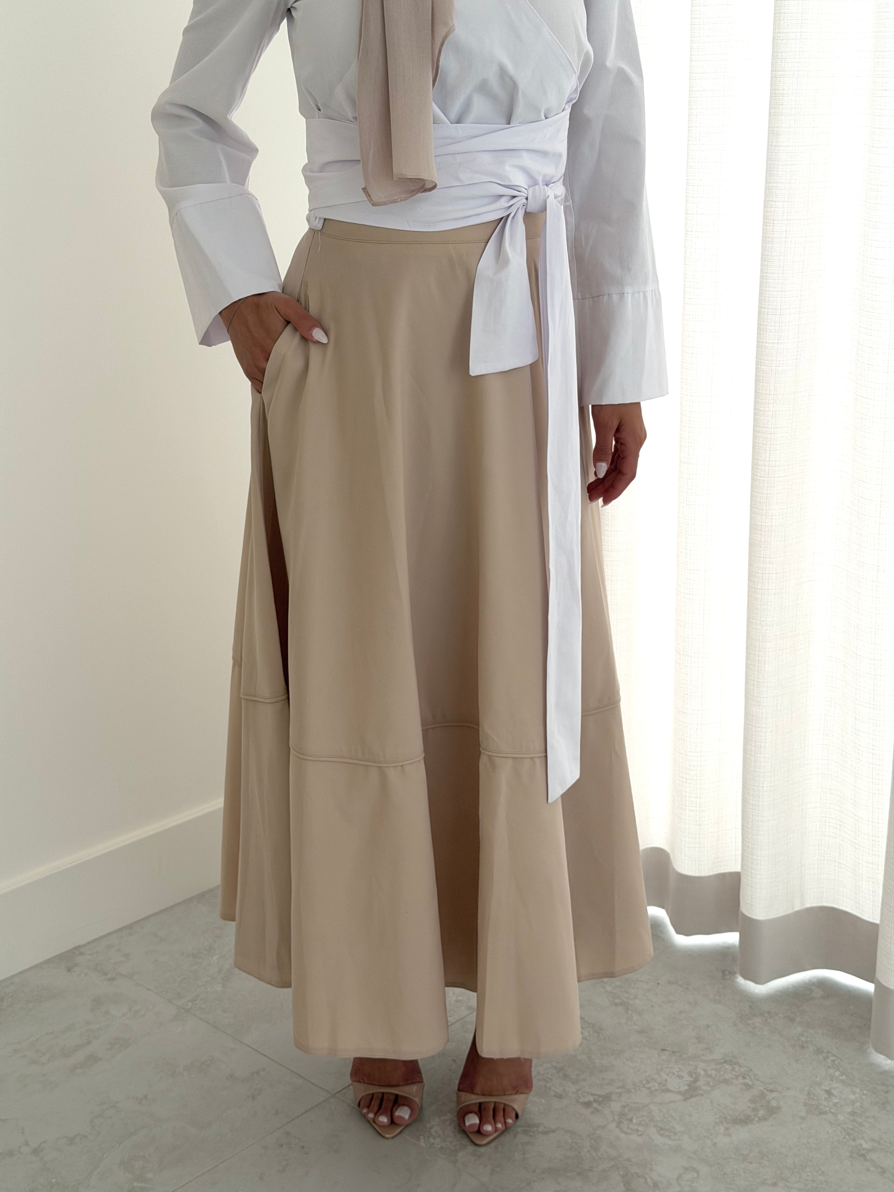 DRESS TO IMPRESS SKIRT