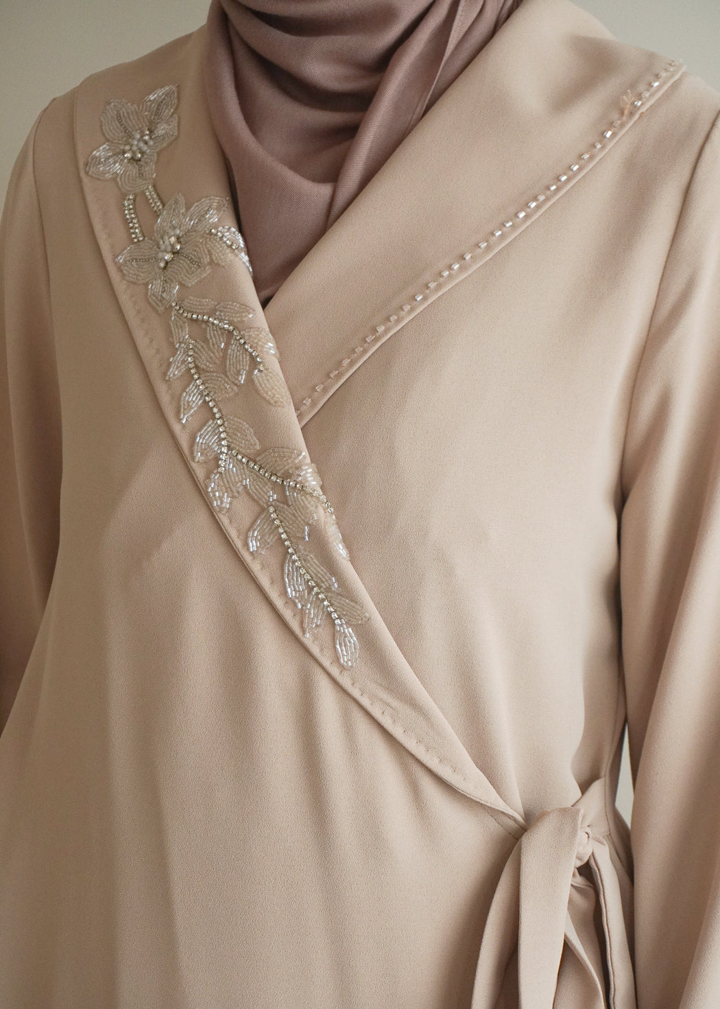 NAHLA WRAP ABAYA