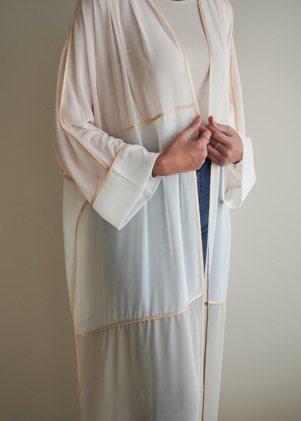 OPULENT CONTRAST DUSTER