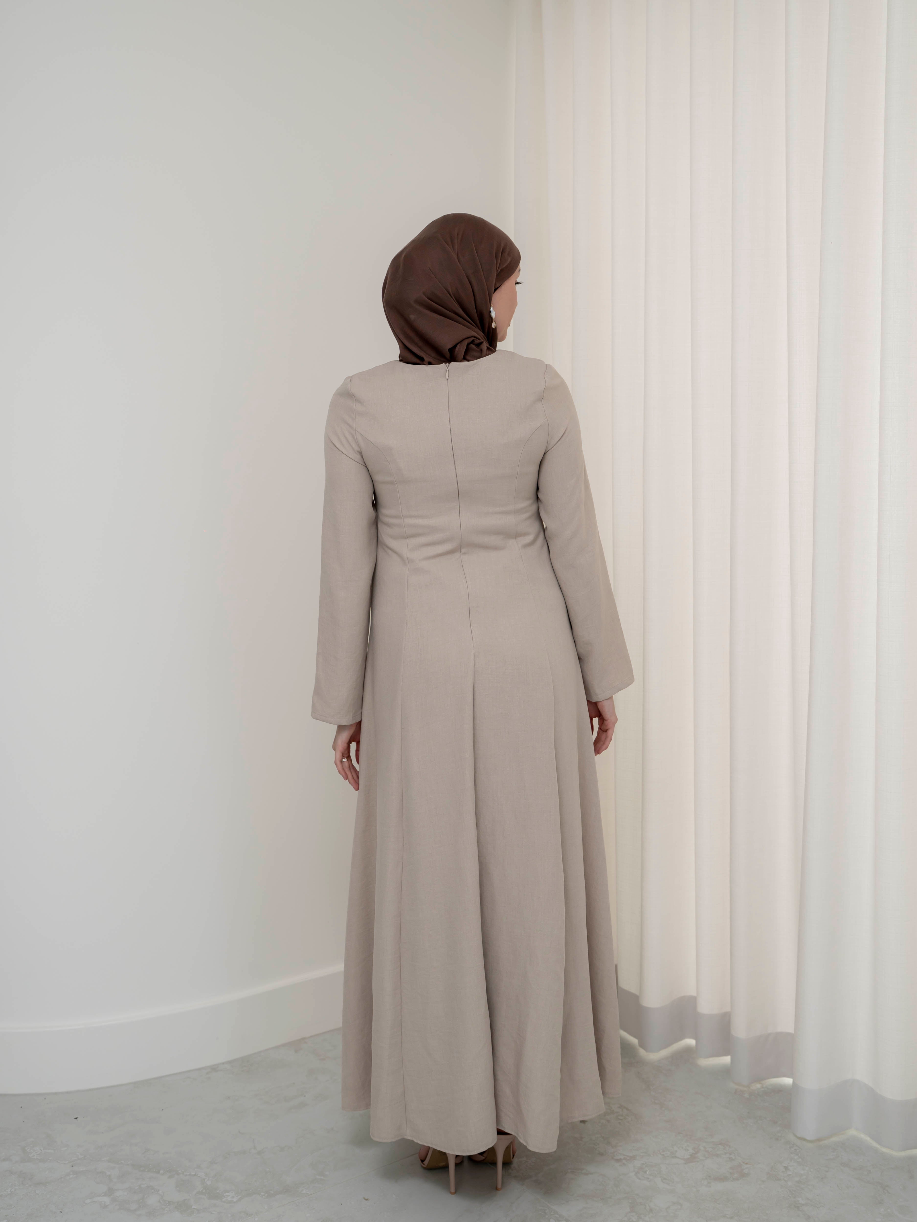 women's maxi flow dress for spring summer modest fashion with full length sleeves