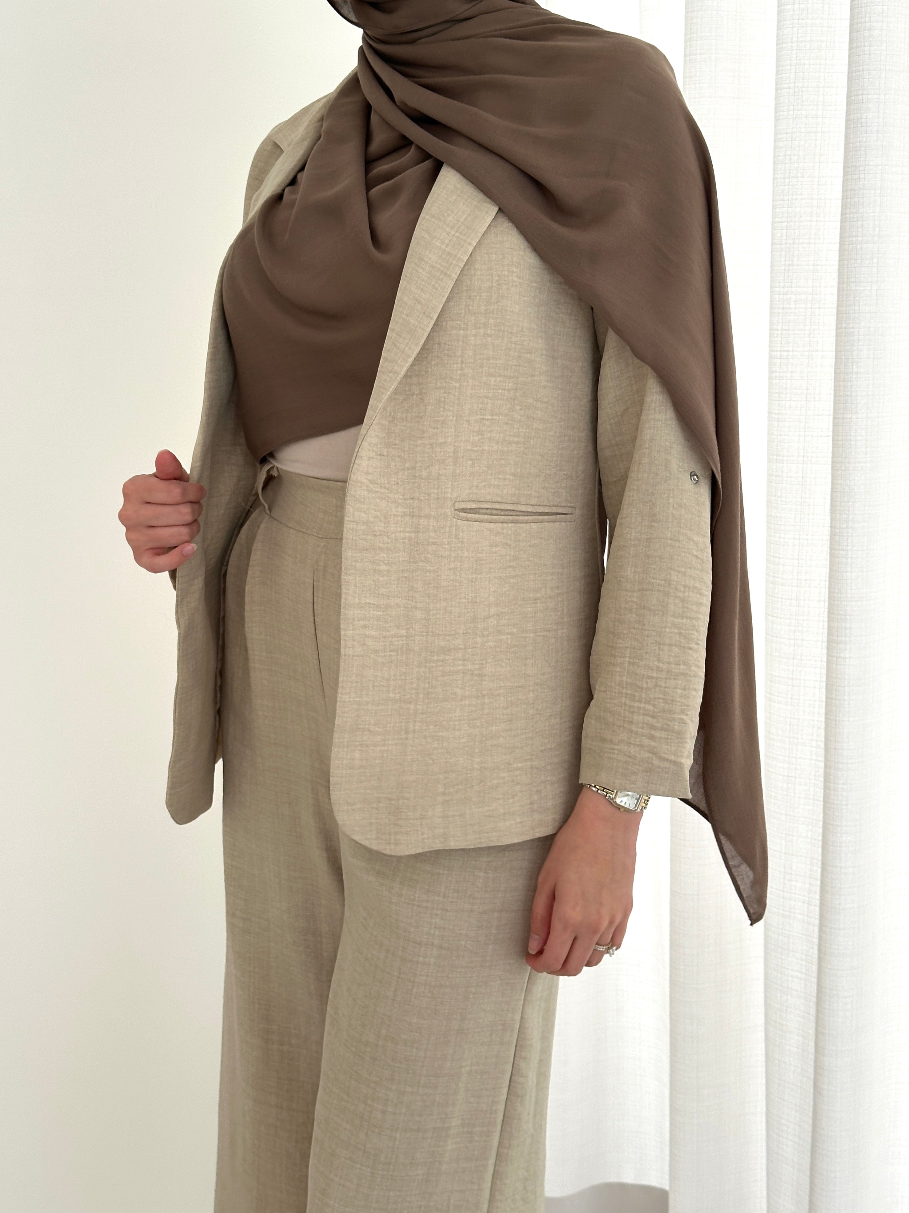 women's relaxed tailored set for smart casual outings or for cooperate work. soft fabric suitable for spring summer. modest tailored jacket with wide flare pant for modest coverage and hijabi firendly.
