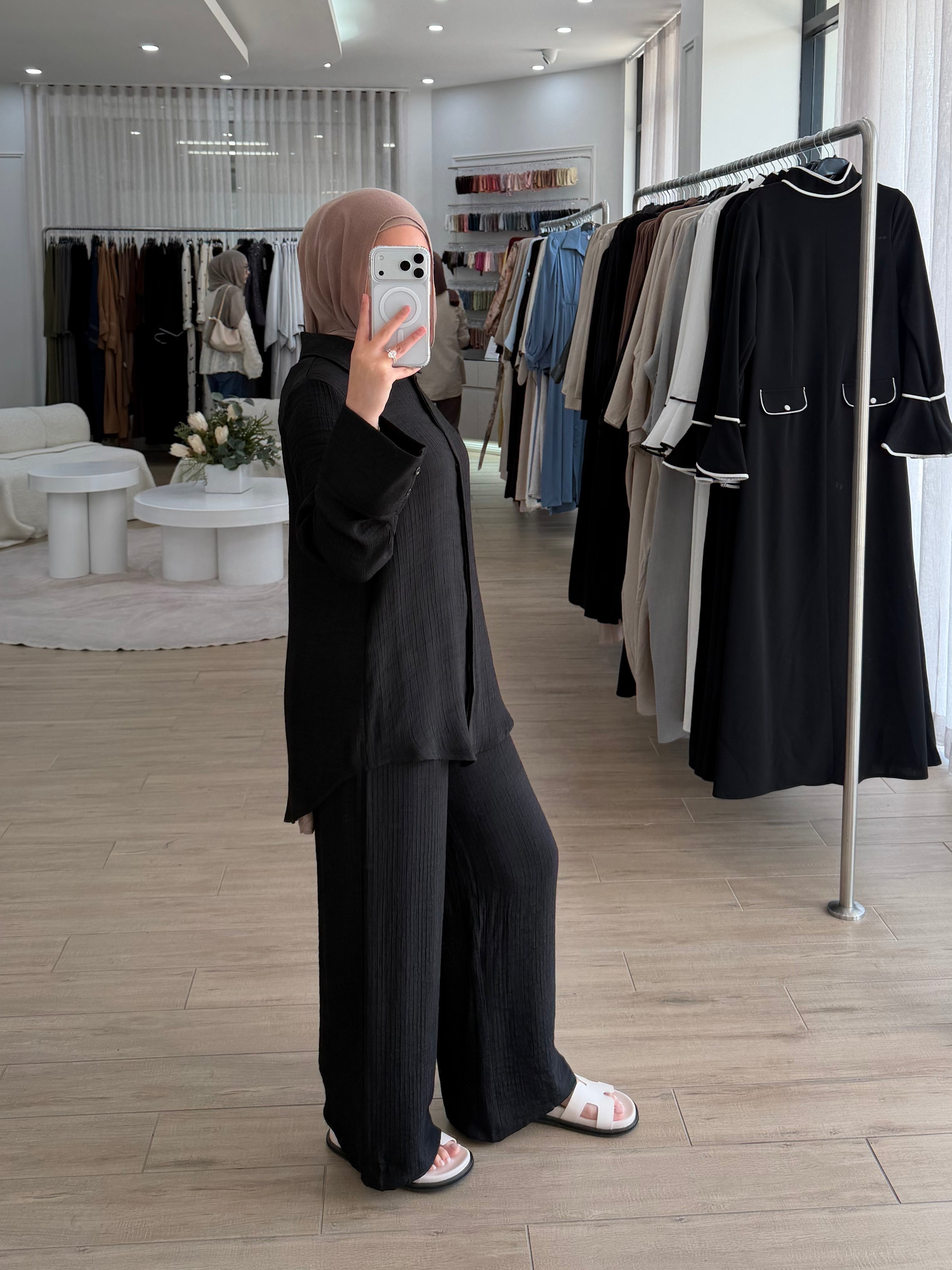 Can You Wear a Co-ord Set to a Wedding as a Guest?