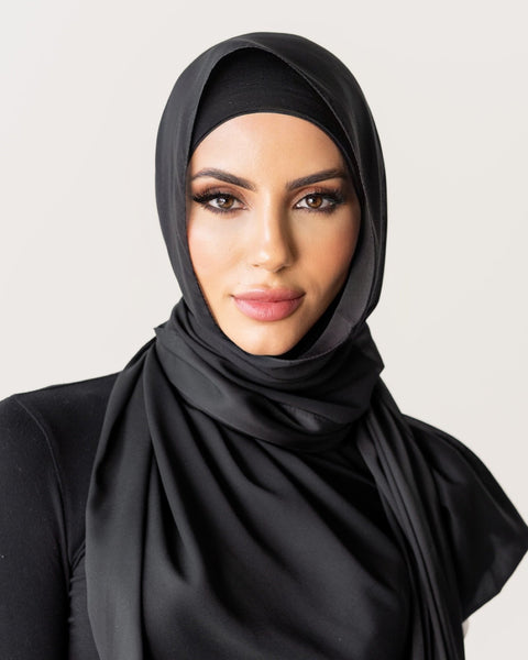 Hijabs – Veil of Faith
