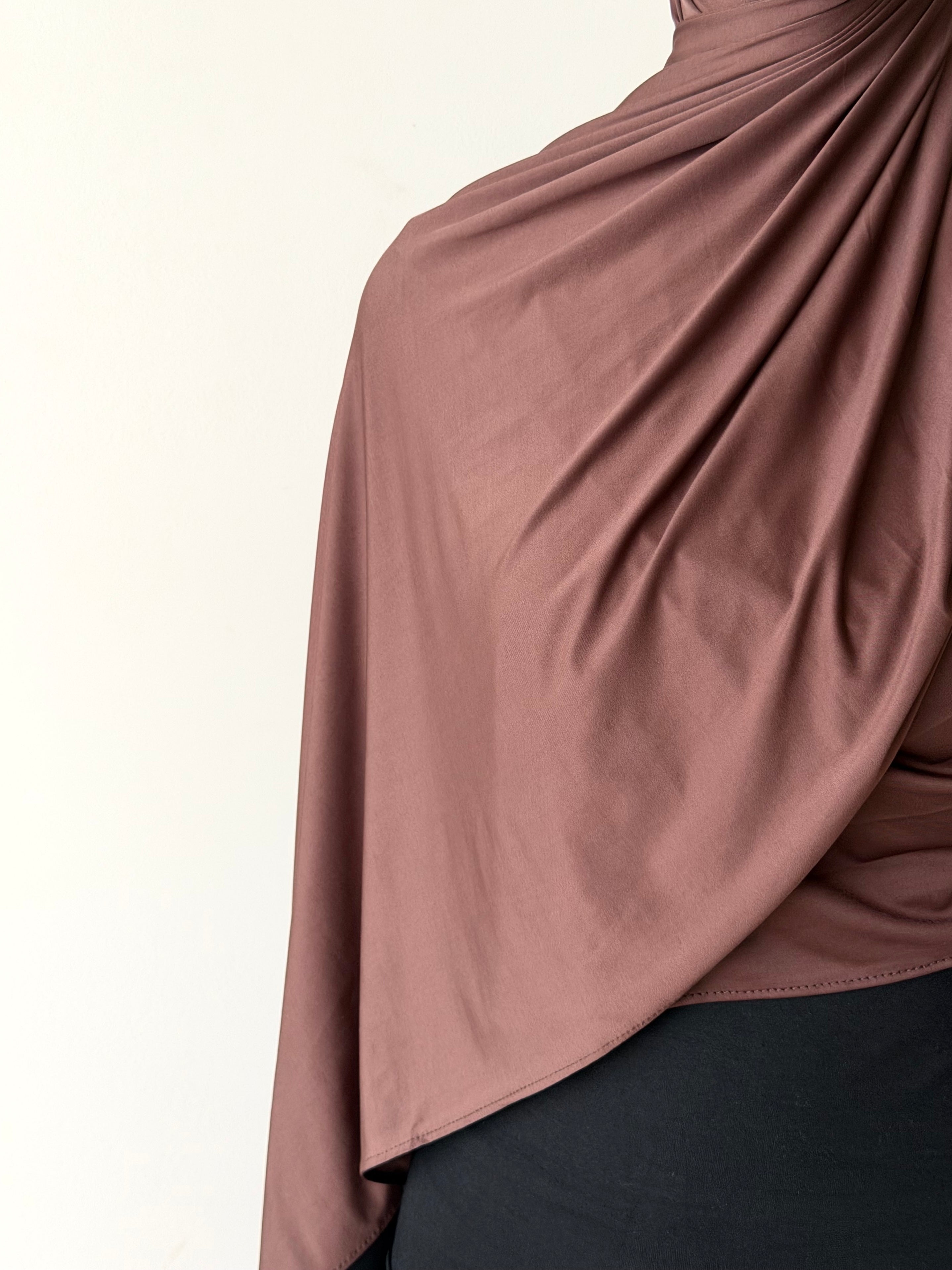 LIQUID JERSEY HIJAB- BROWN