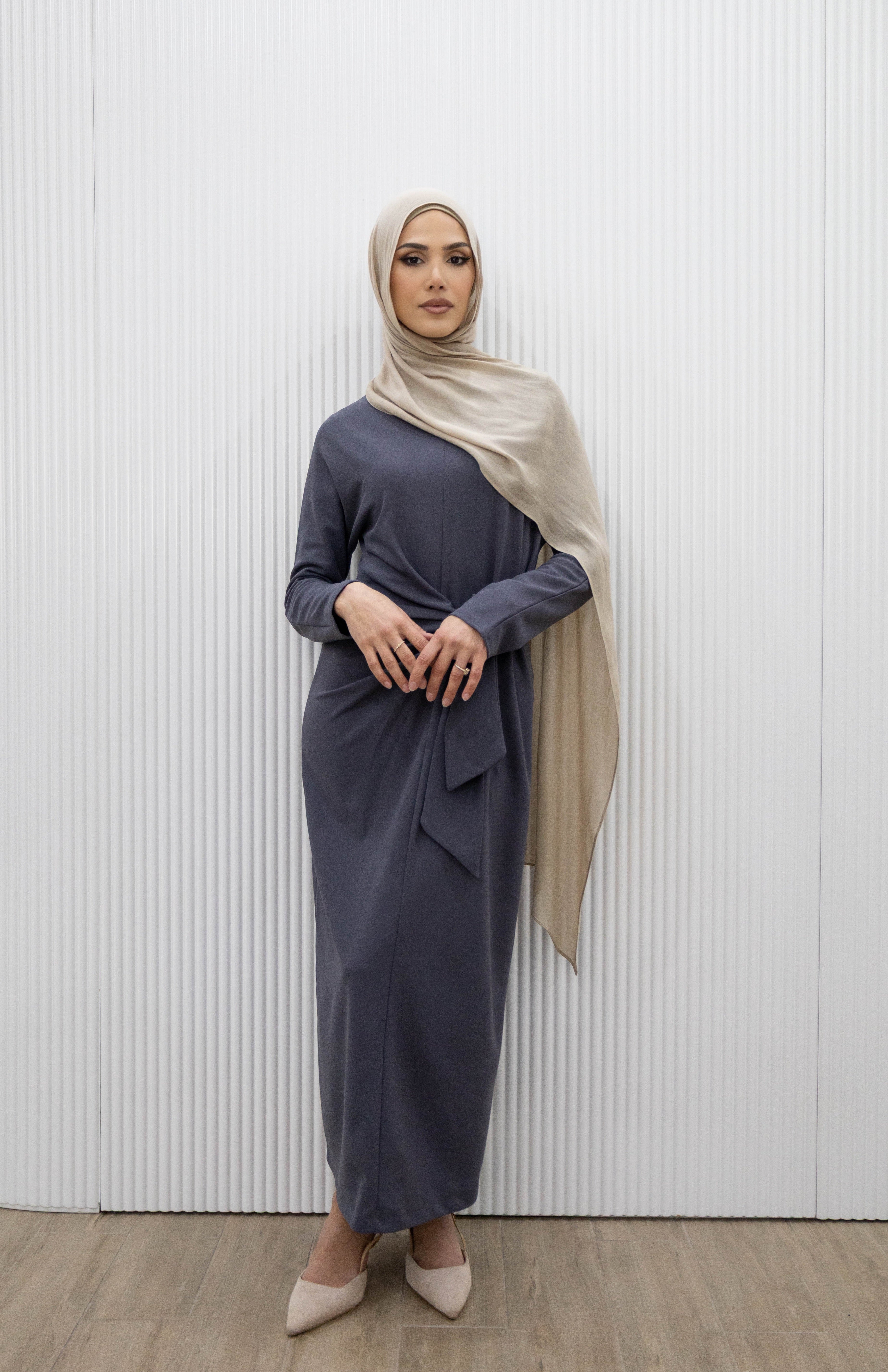 MIDI TIE DRESS