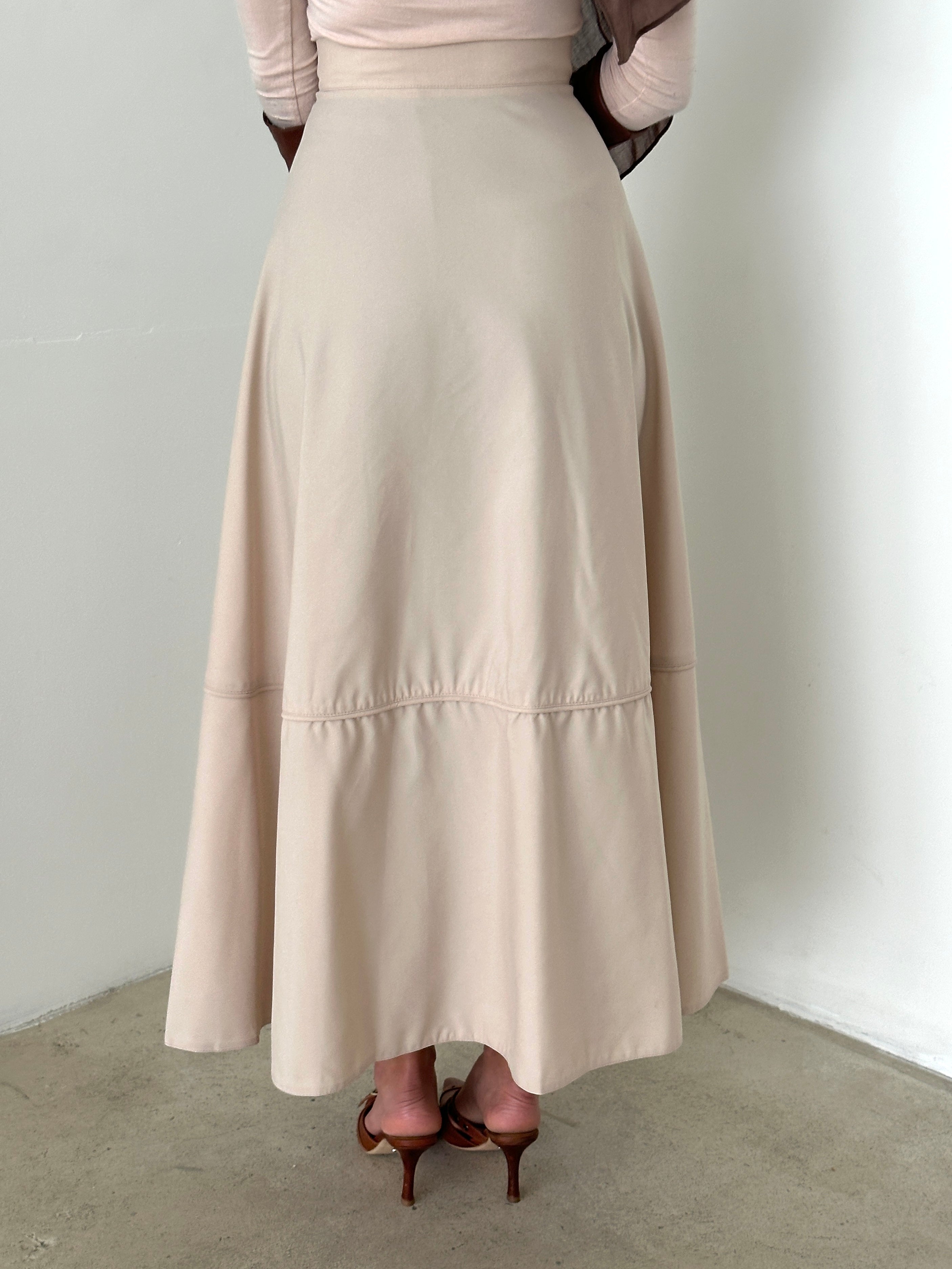 DRESS TO IMPRESS SKIRT