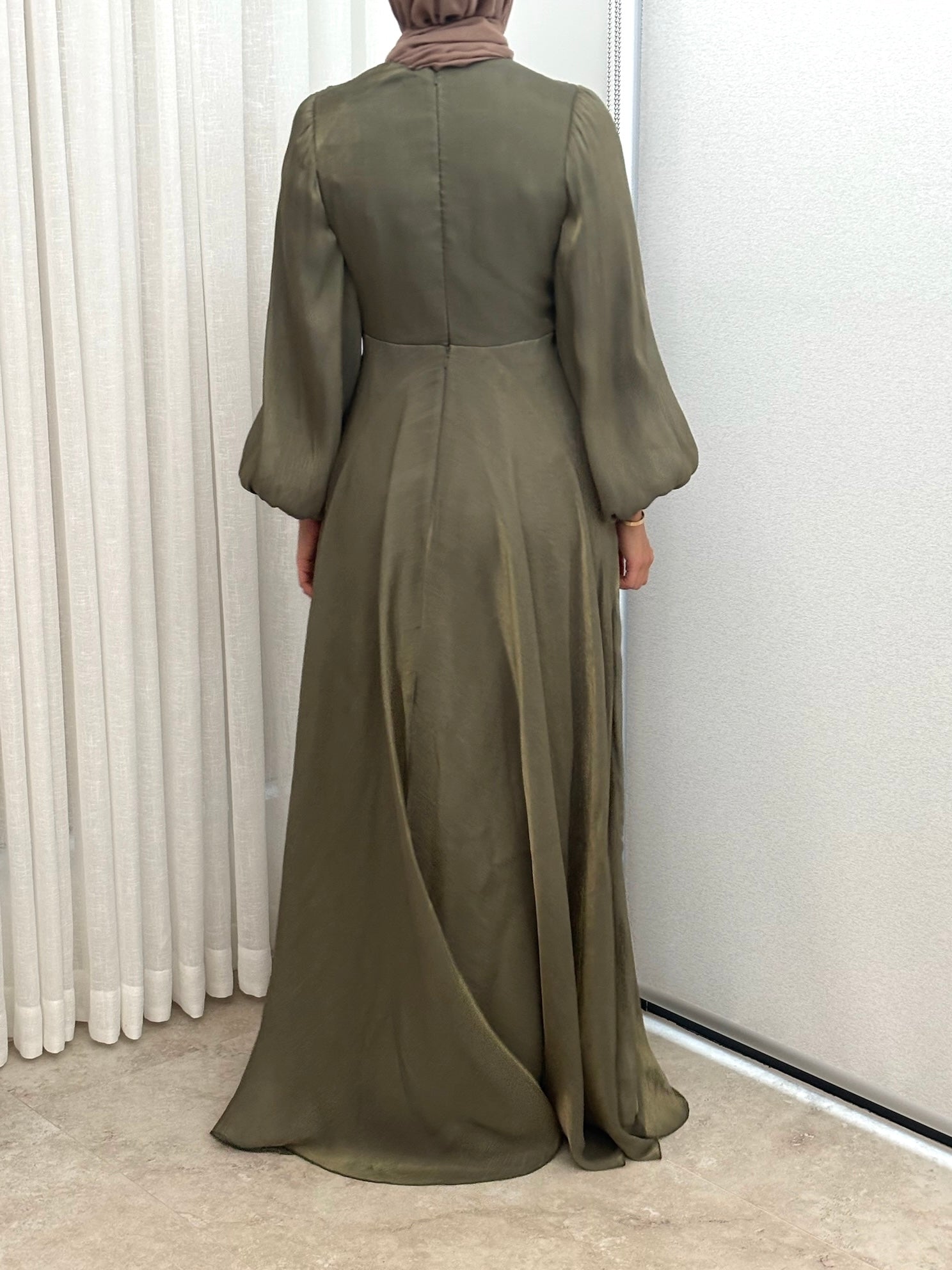 NOUR TWIST DRESS- OLIVE