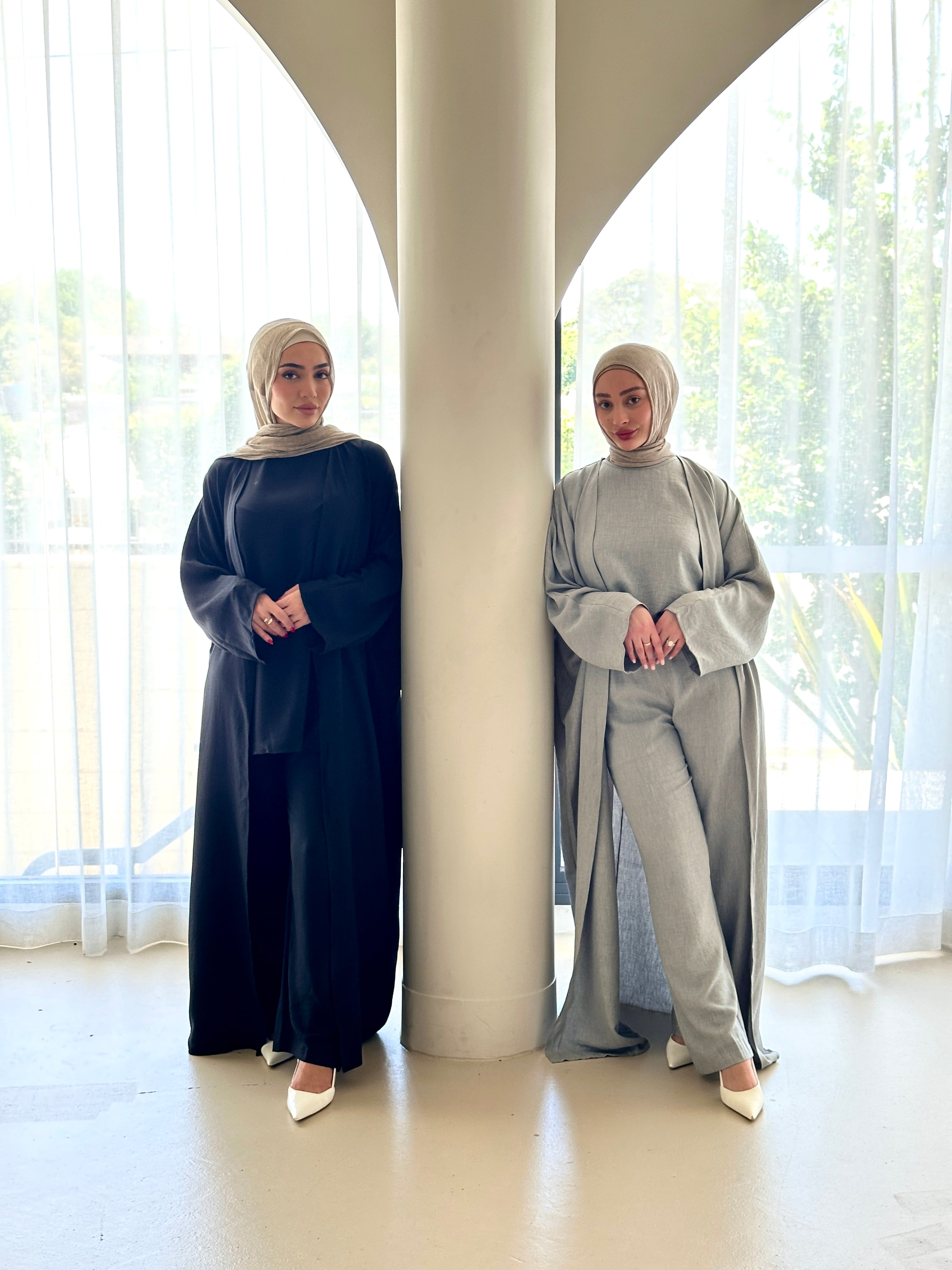 women's 3 piece set. includes loose pant with sleeveless top and full length kimono. available in 4 colours. set is lightweight, loose, comfortable, versatile, modest with full coverage and is for hijabi muslim women. Beautiful to wear dressed down or up- brunch, picnic, gatherings, dinners, engagement, day/night event and graduations. 