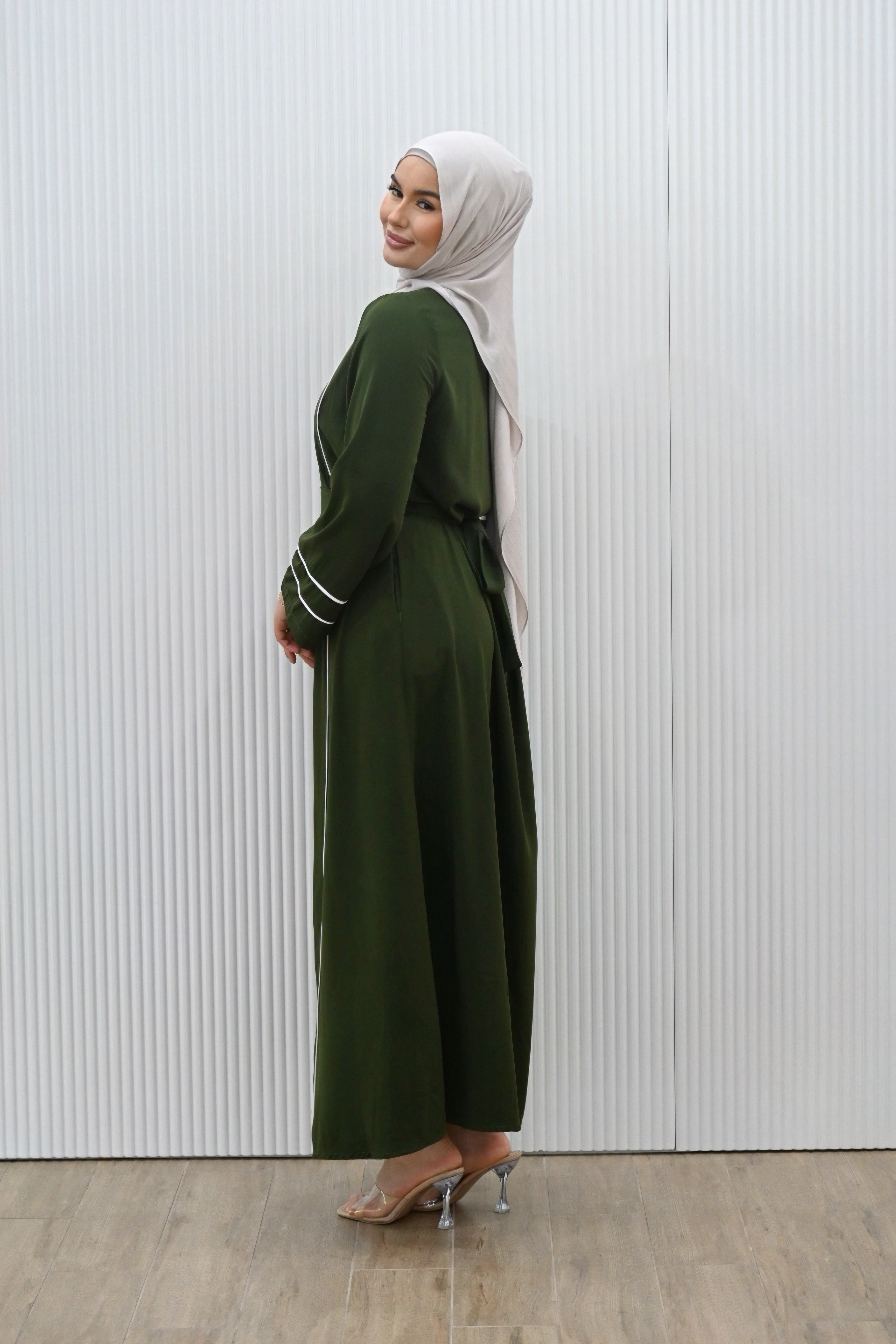 NUR KHAKI ABAYA