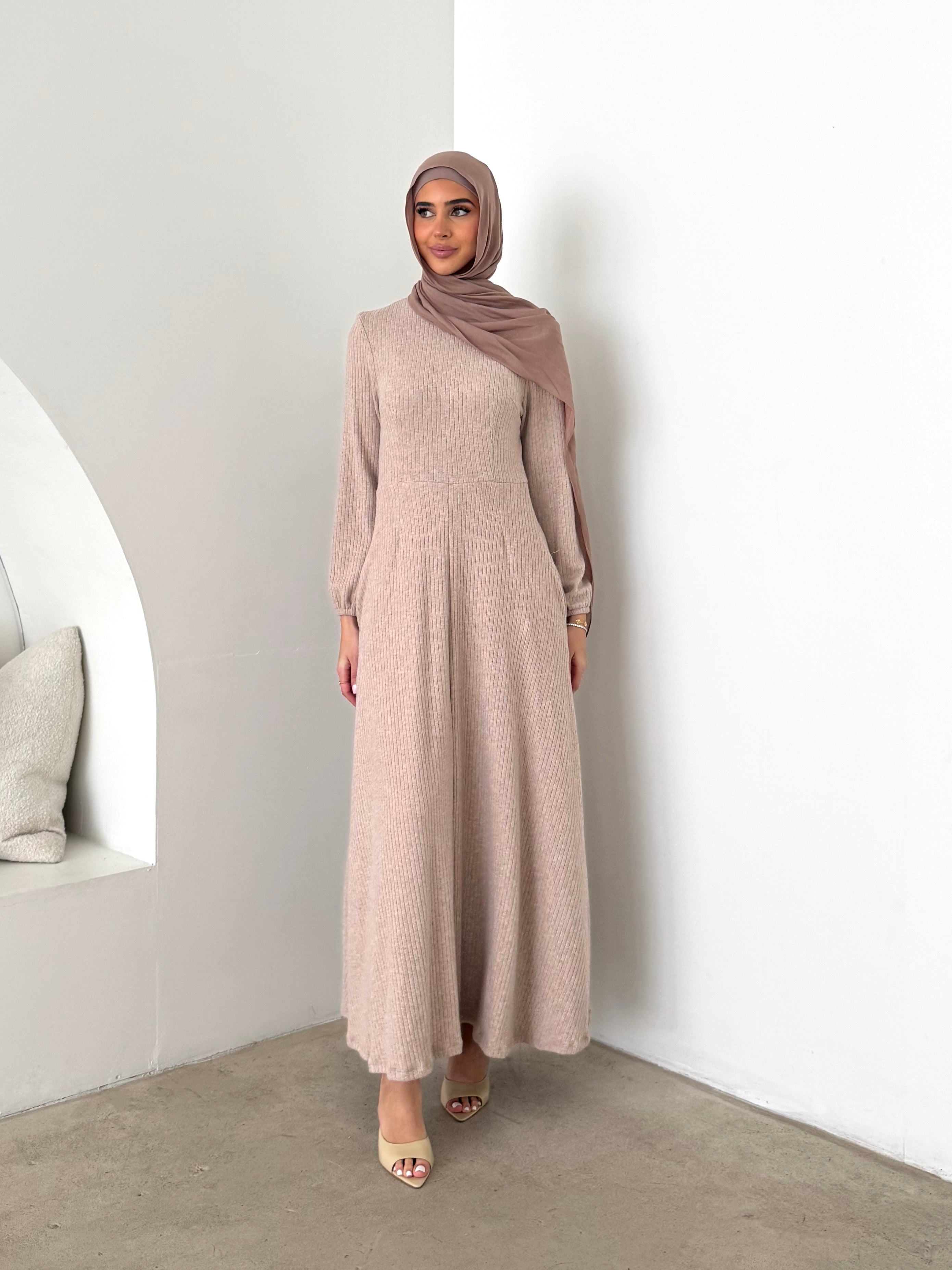 DAY TO NIGHT DRESS