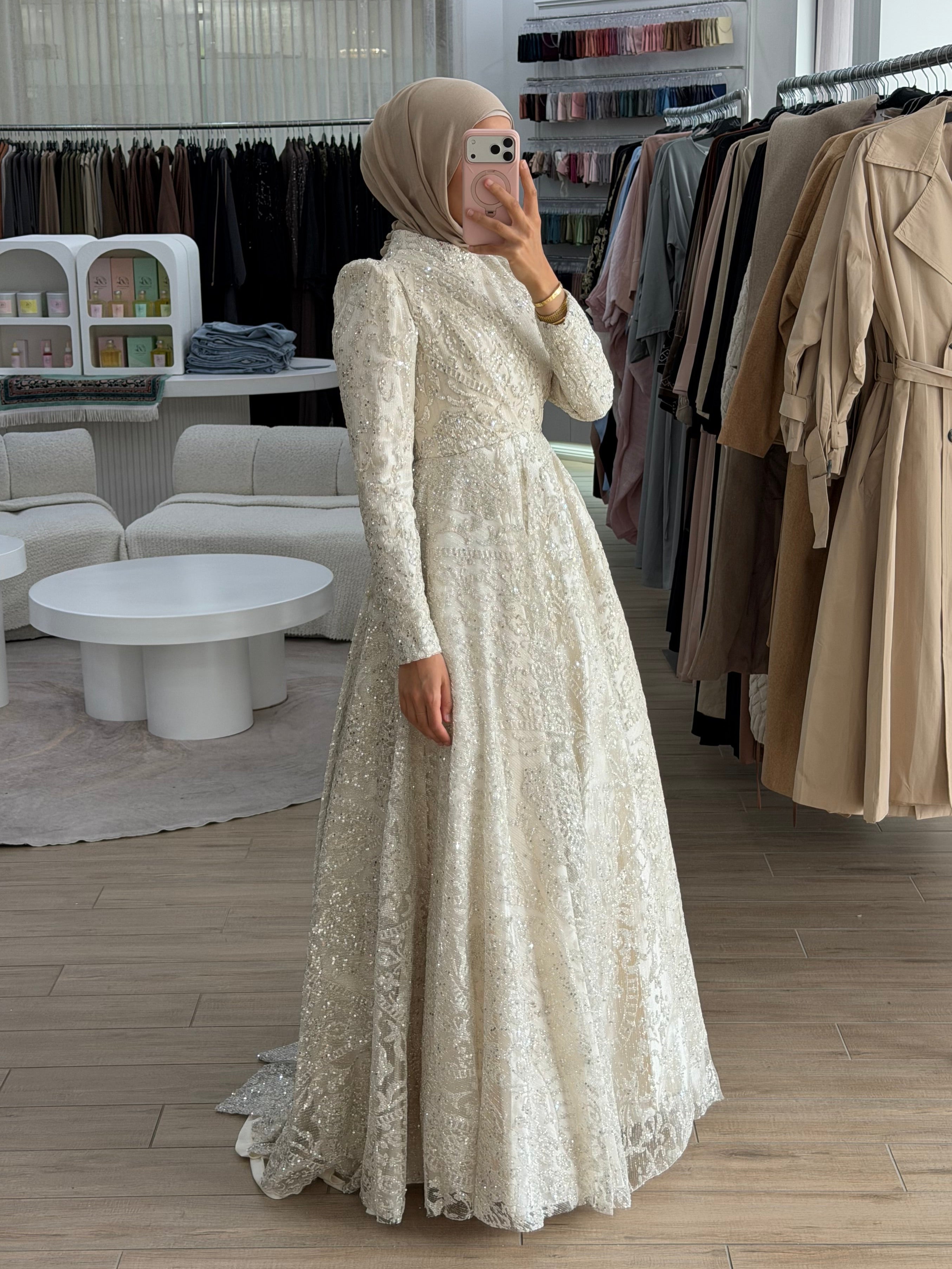 LADY AMARA GOWN