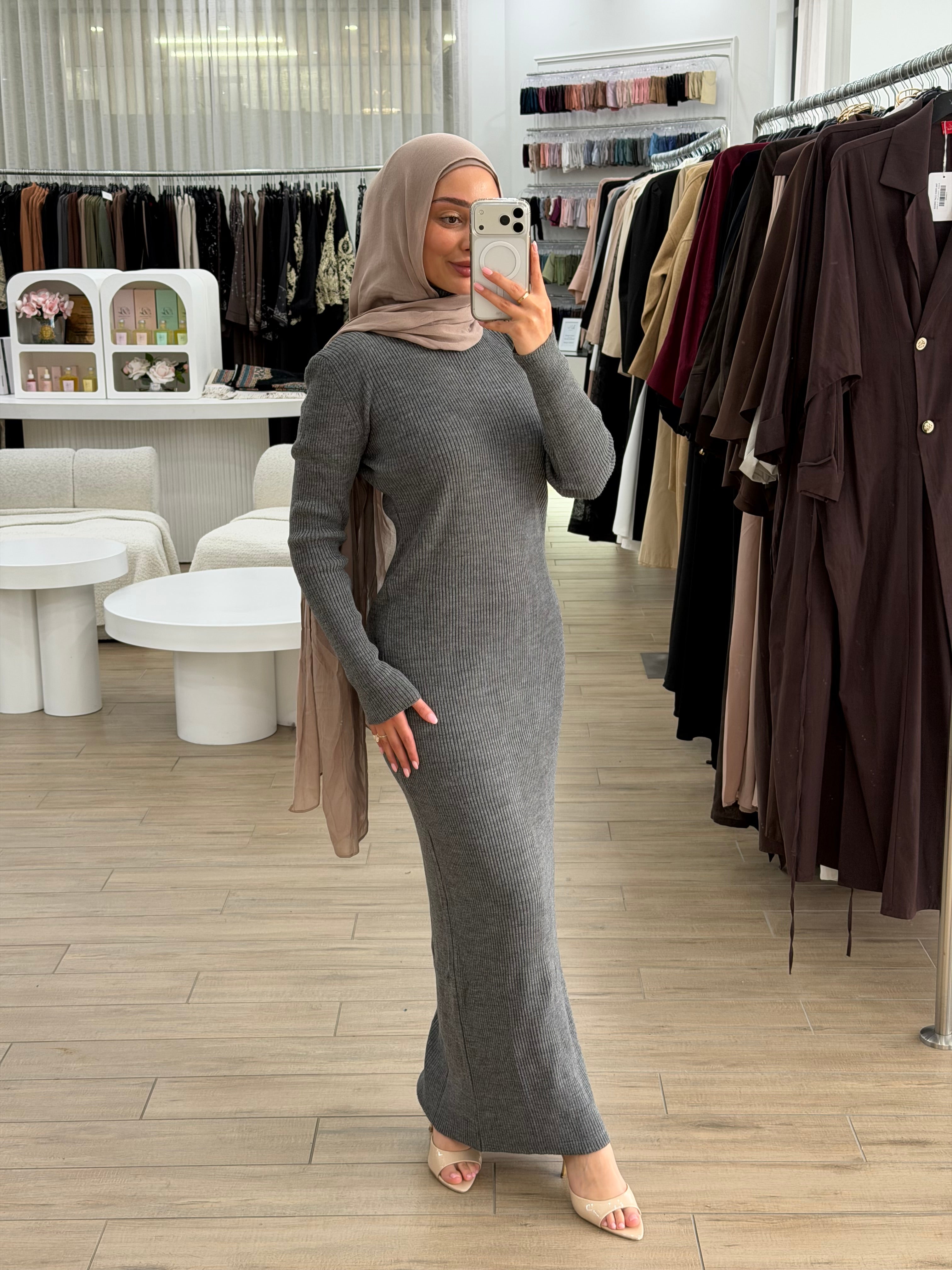 FITTED KNIT DRESS
