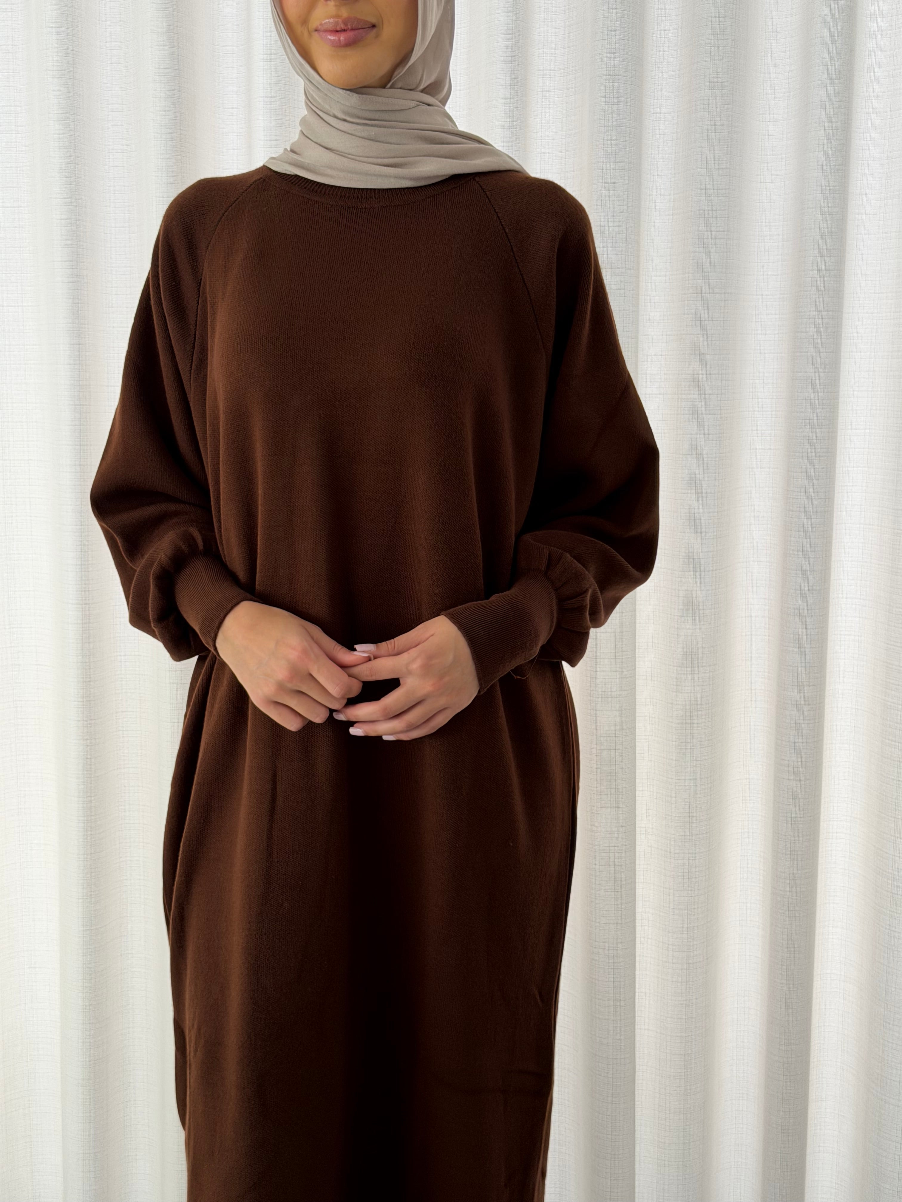 BASIC KNIT DRESS