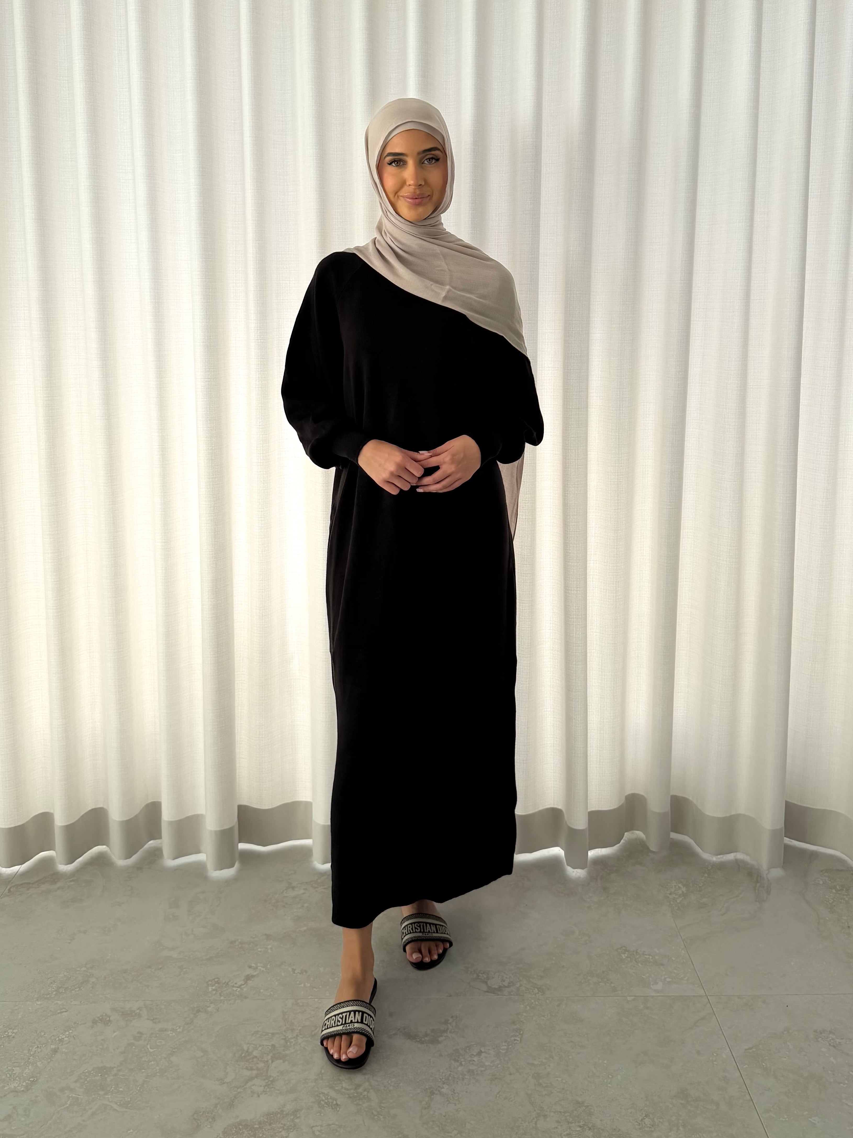 BASIC KNIT DRESS