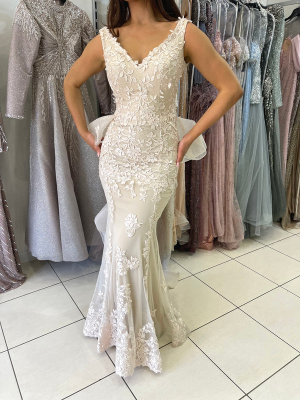 NINA HIRE GOWN