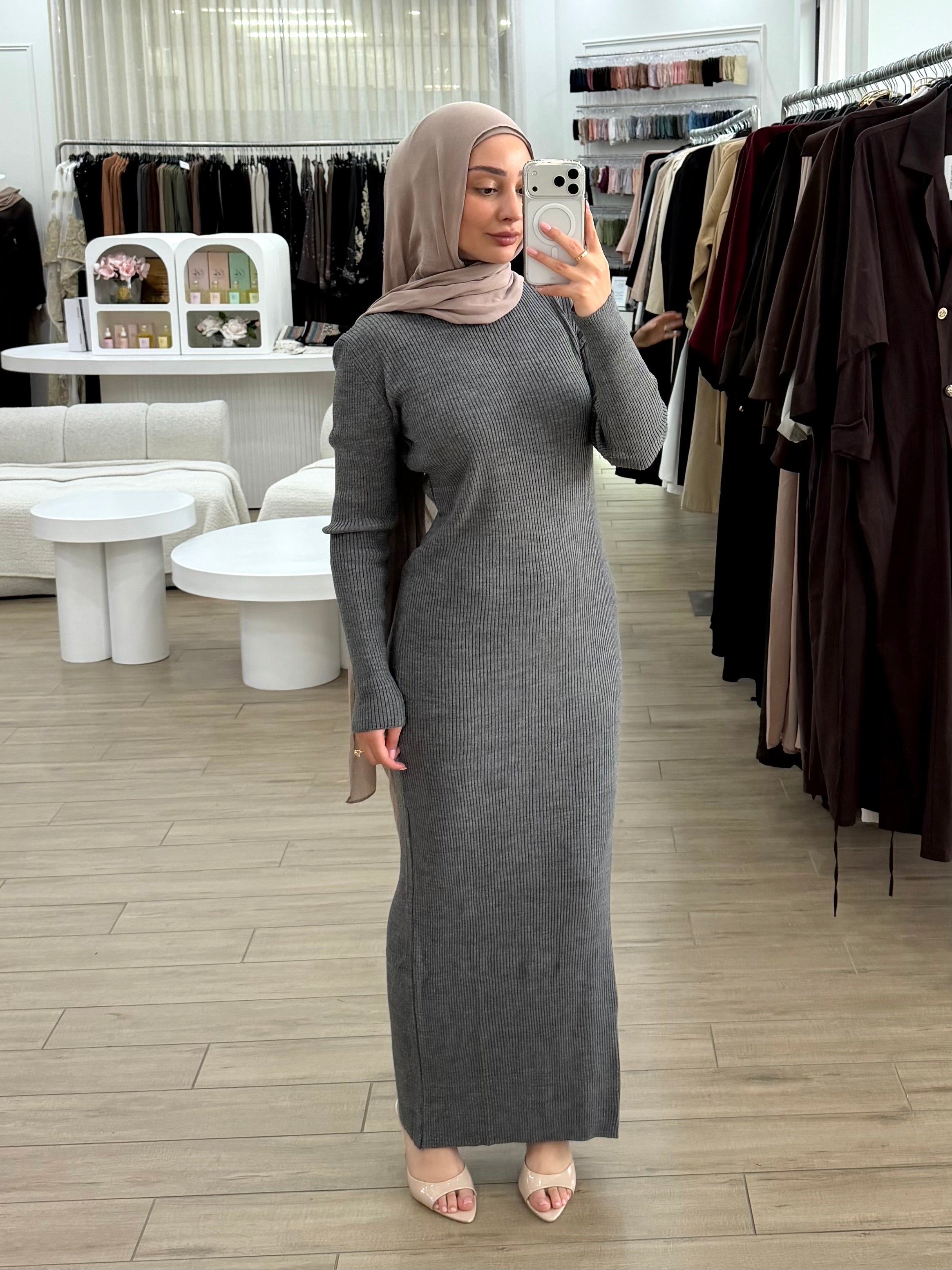 FITTED KNIT DRESS