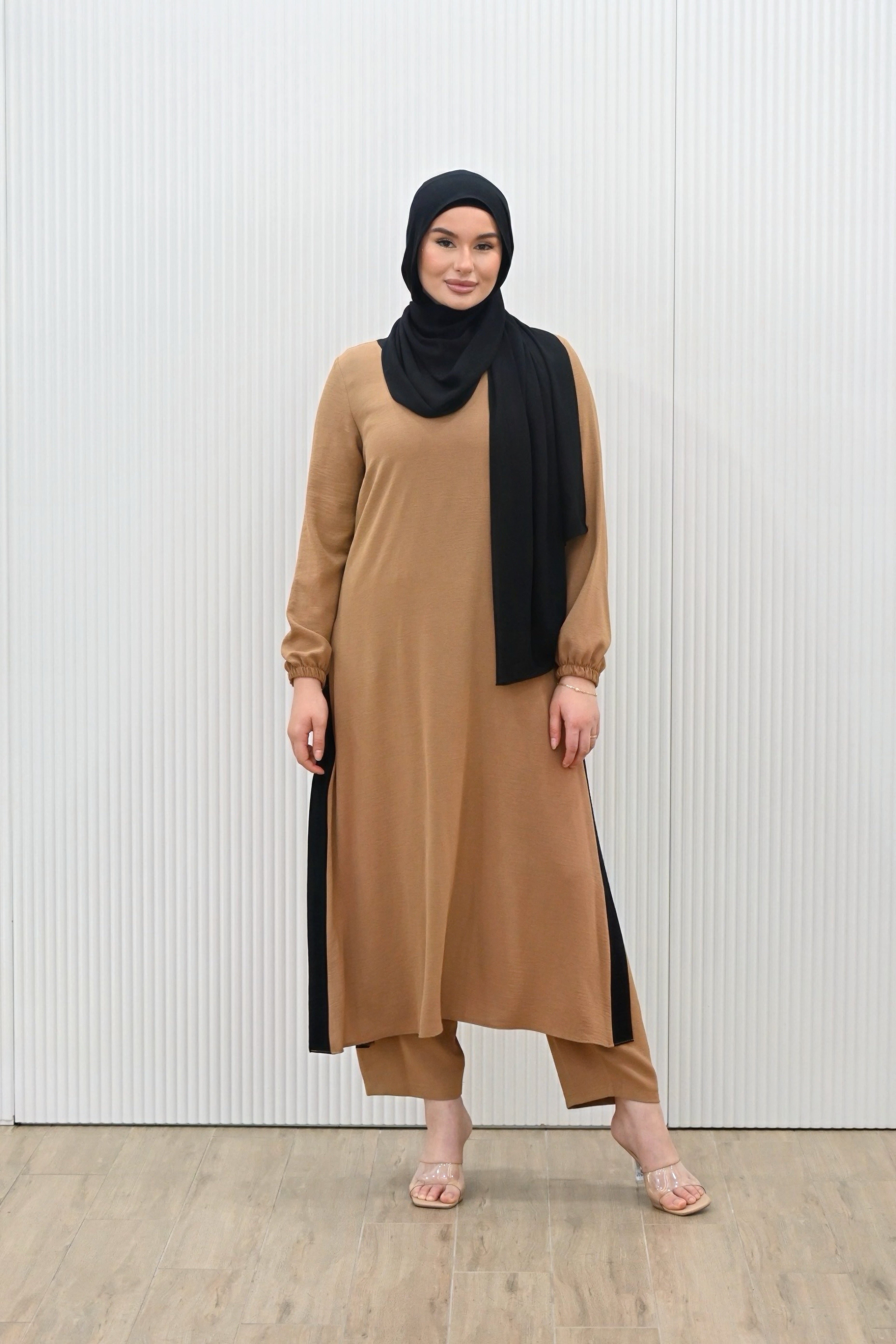 MEDINA TOP & PANTS SET