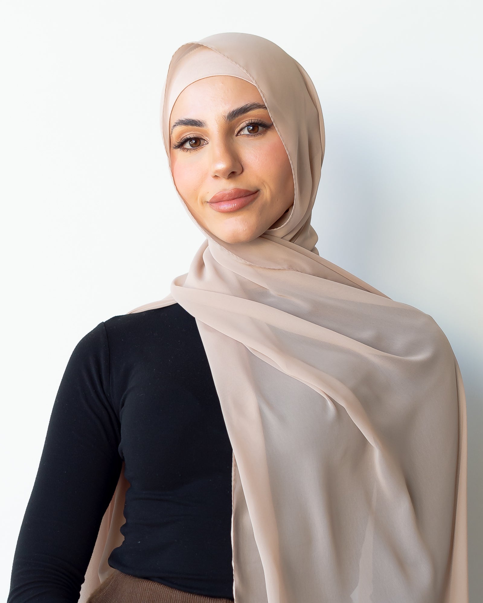 Lightweight chiffon hijab with rolled stitch edges 190cm x 63cm breathable polyester