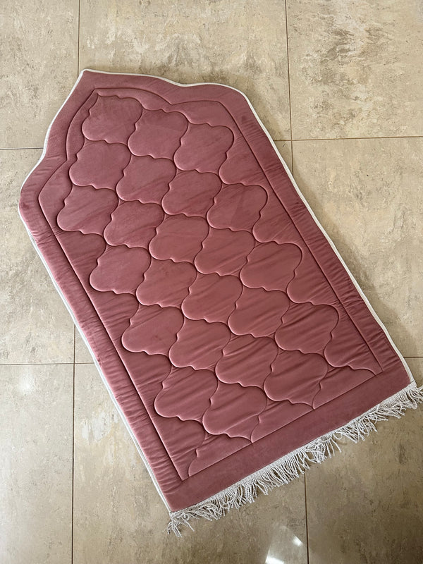 MAJESTIC PRAYER MAT-BLUSH