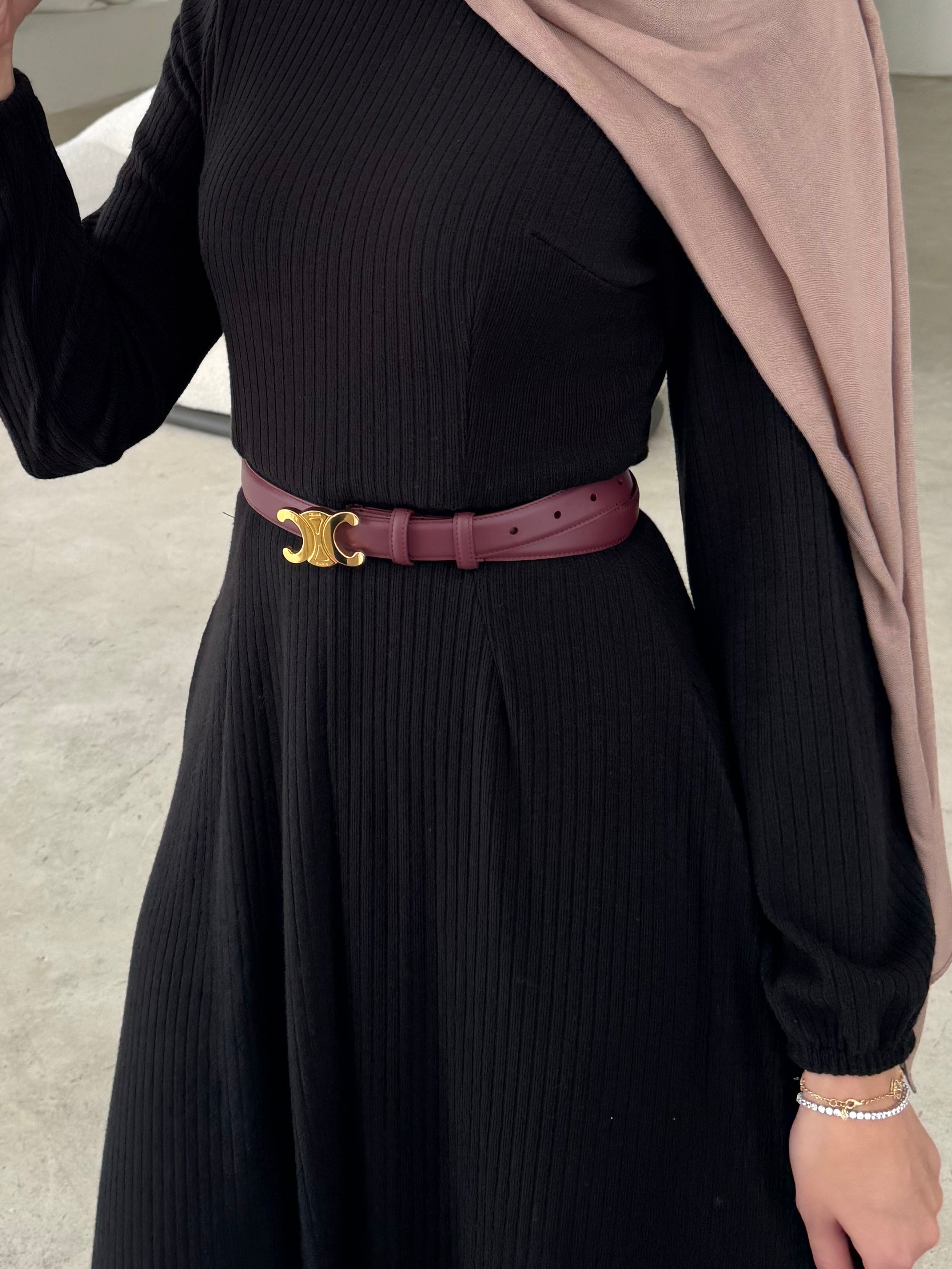 Day to Night A line maxi dress round neck long sleeves elastic cuffs rib knit
