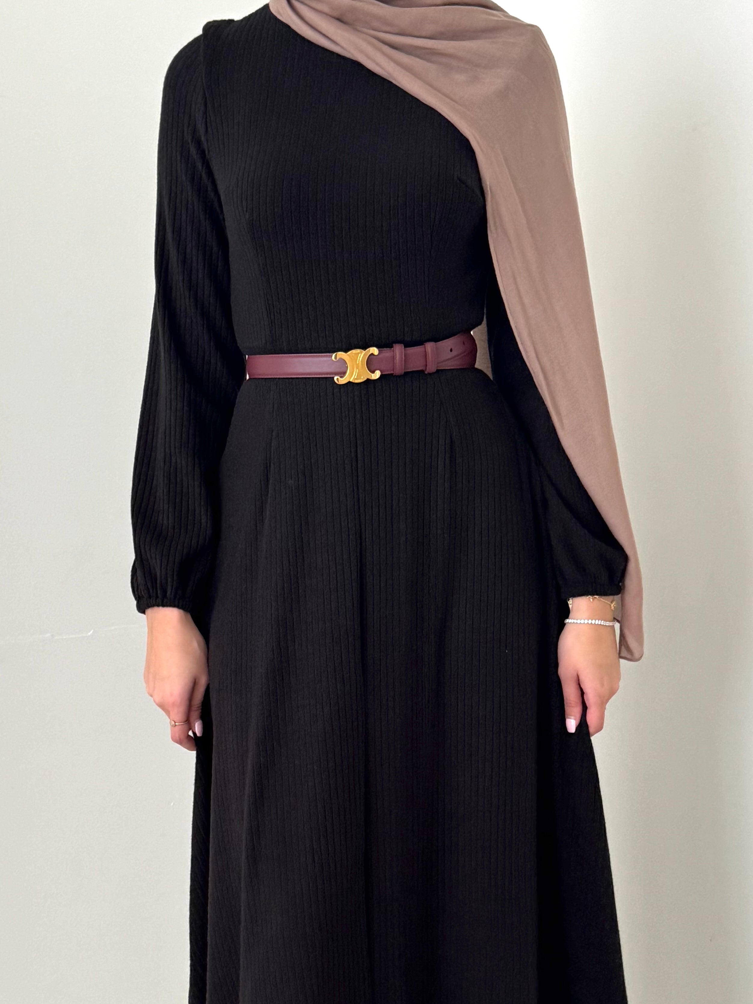 Day to Night A line maxi dress round neck long sleeves elastic cuffs rib knit