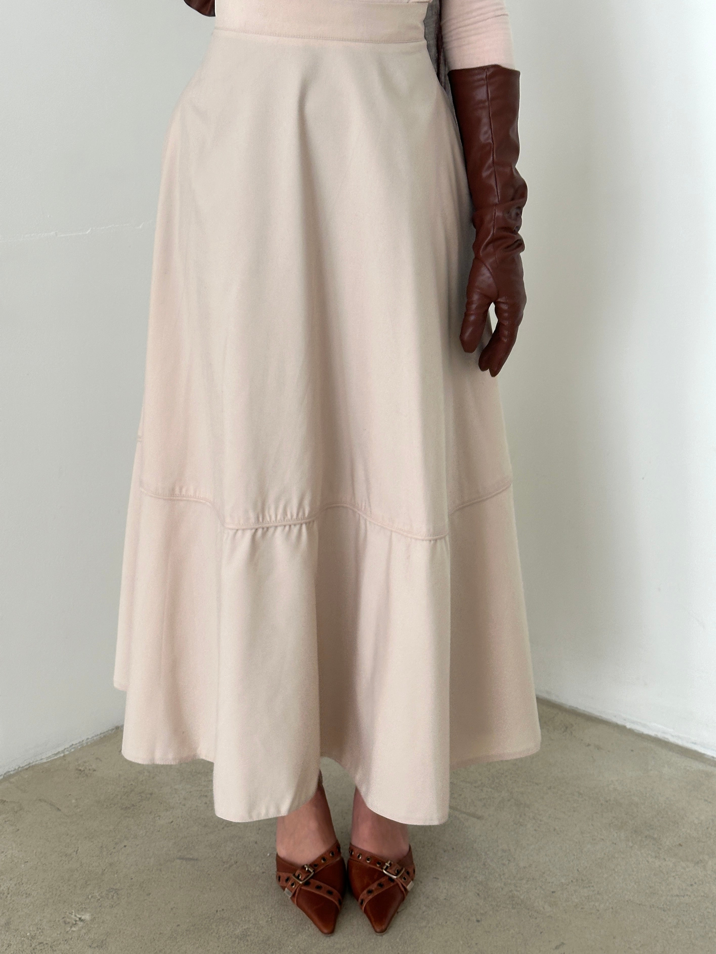 DRESS TO IMPRESS SKIRT