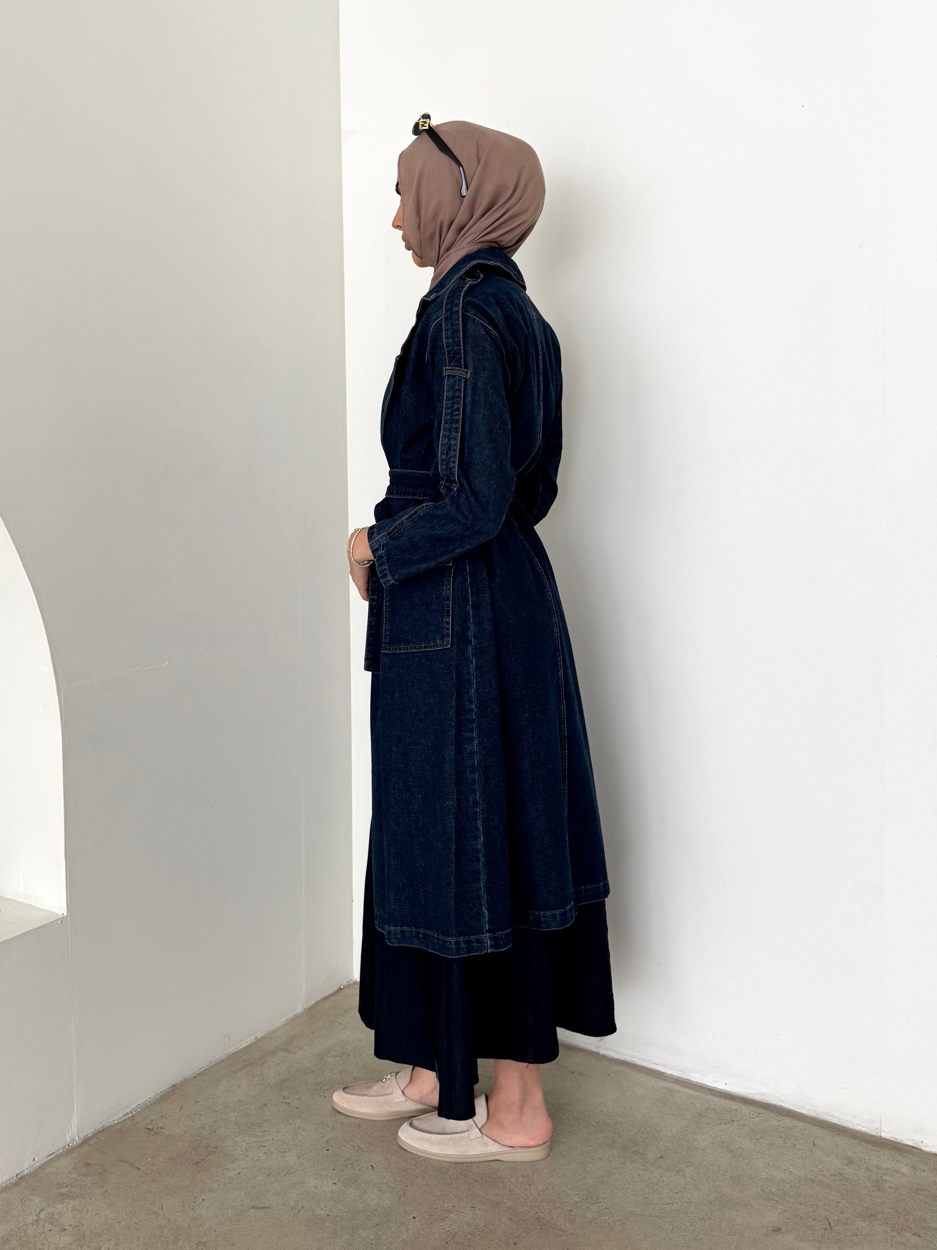 Lightweight trench coat with detachable waist tie long sleeves modest outerwear