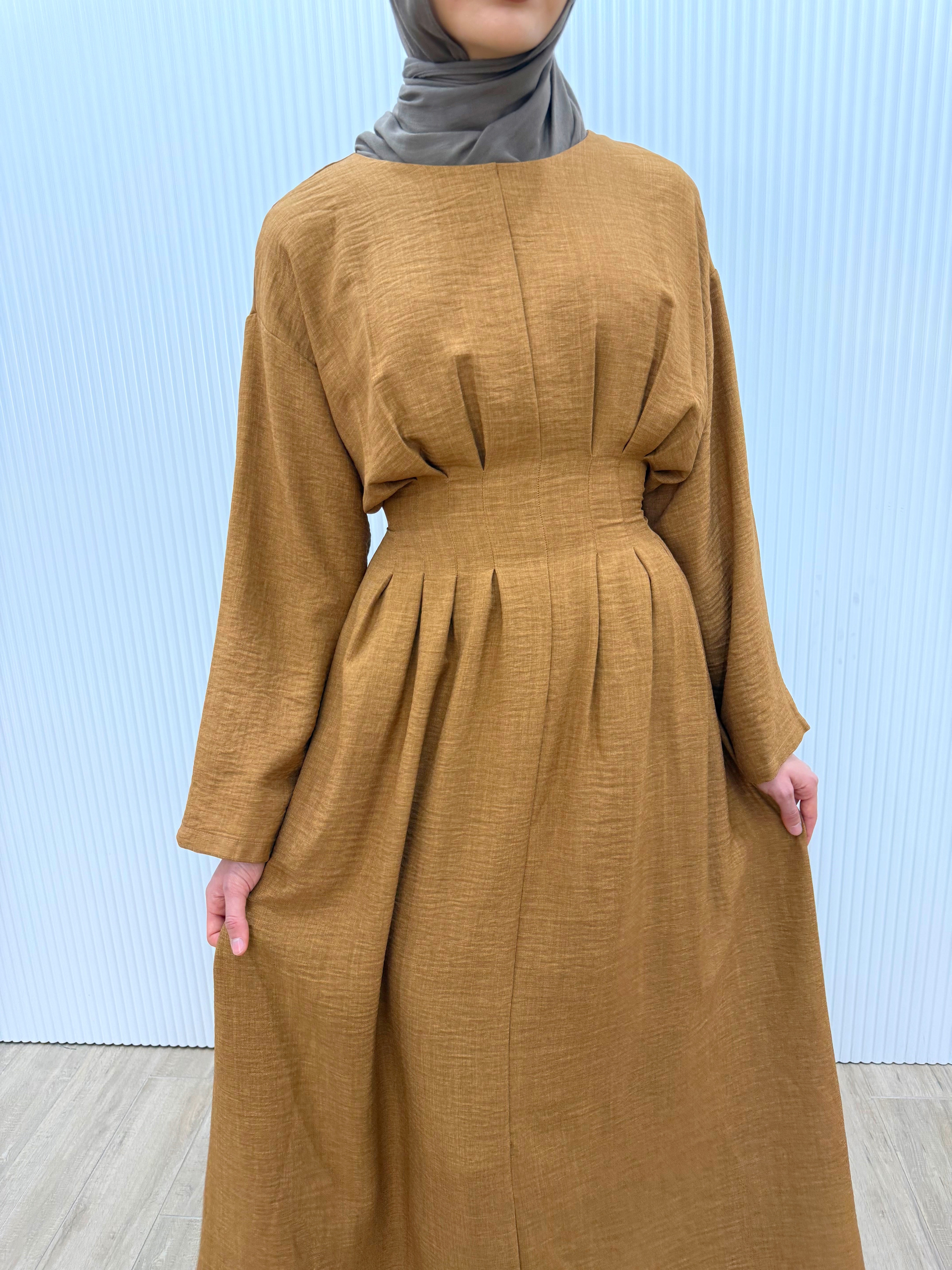 SAFA PLEATED DRESS -BRICK