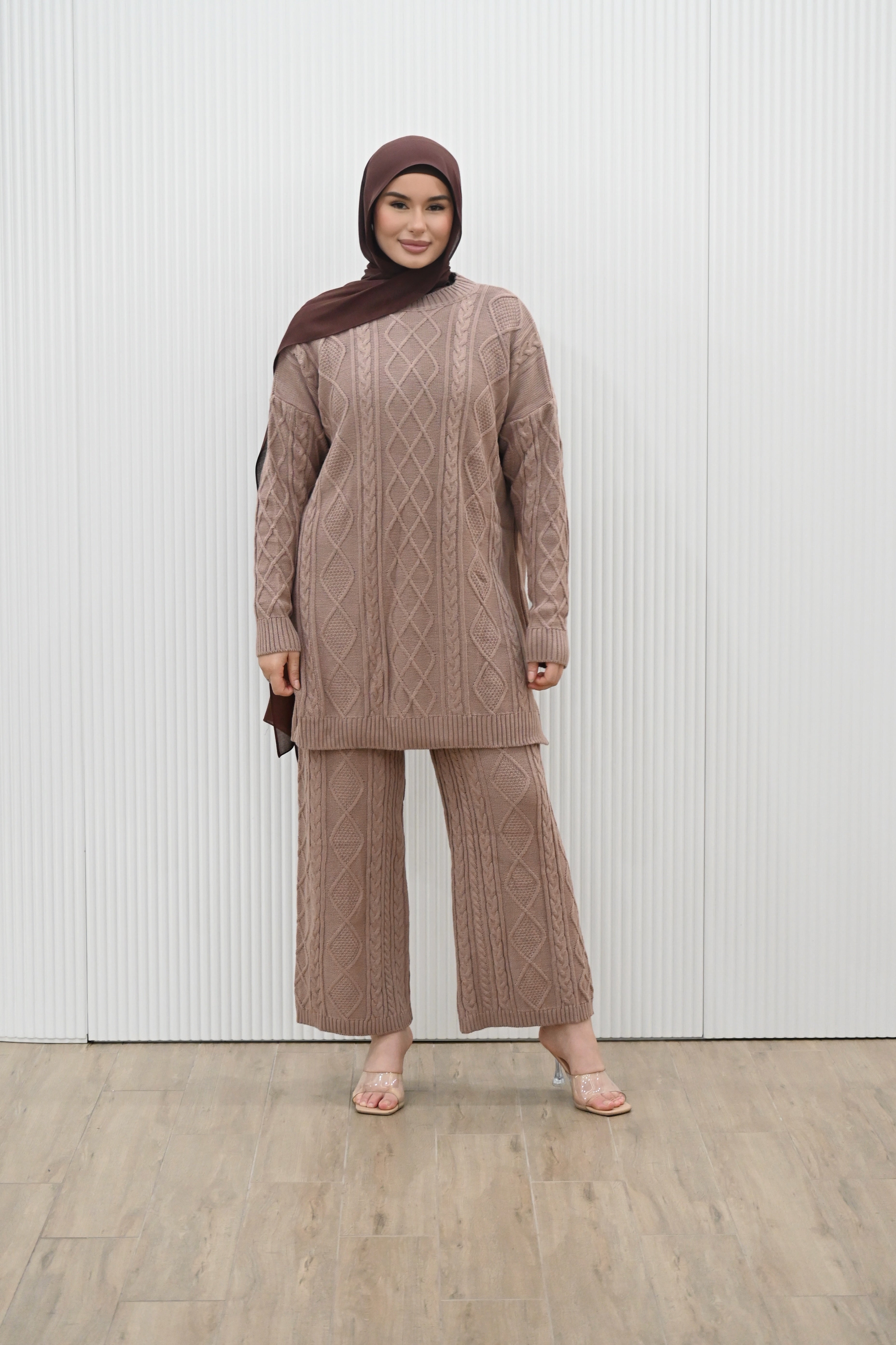 LARA KNIT TOP & PANTS SET