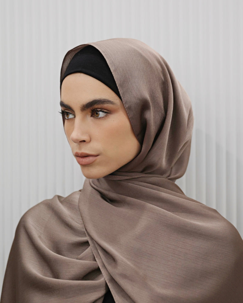 SHIMMER HIJAB- BROWN
