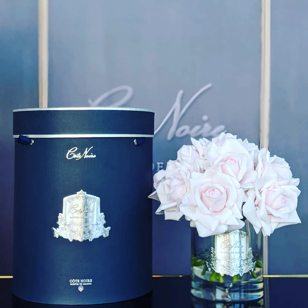LUXURY GRAND BOUQUET - SILVER BADGE - FRENCH PINK - NAVY BOX
