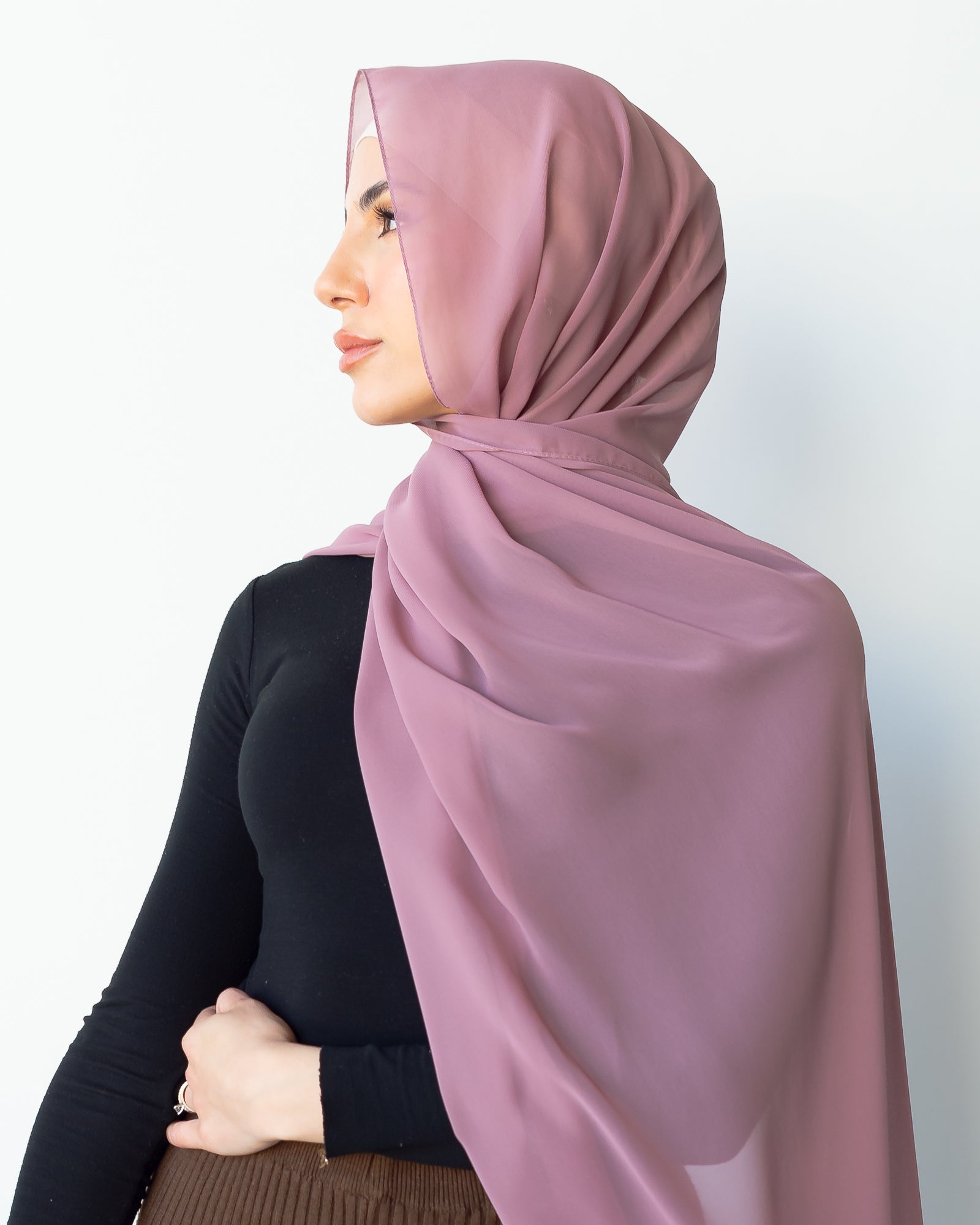 Lightweight chiffon hijab with rolled stitch edges 190cm x 63cm breathable polyester