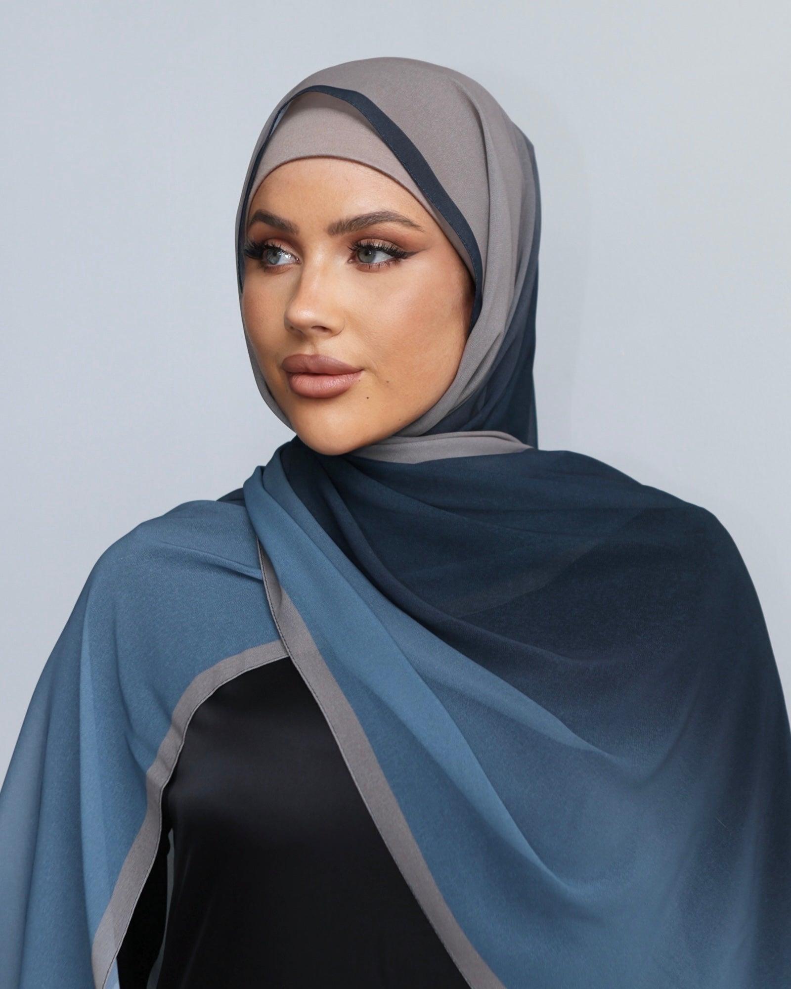 OMBRE HIJAB- DEEP SEA
