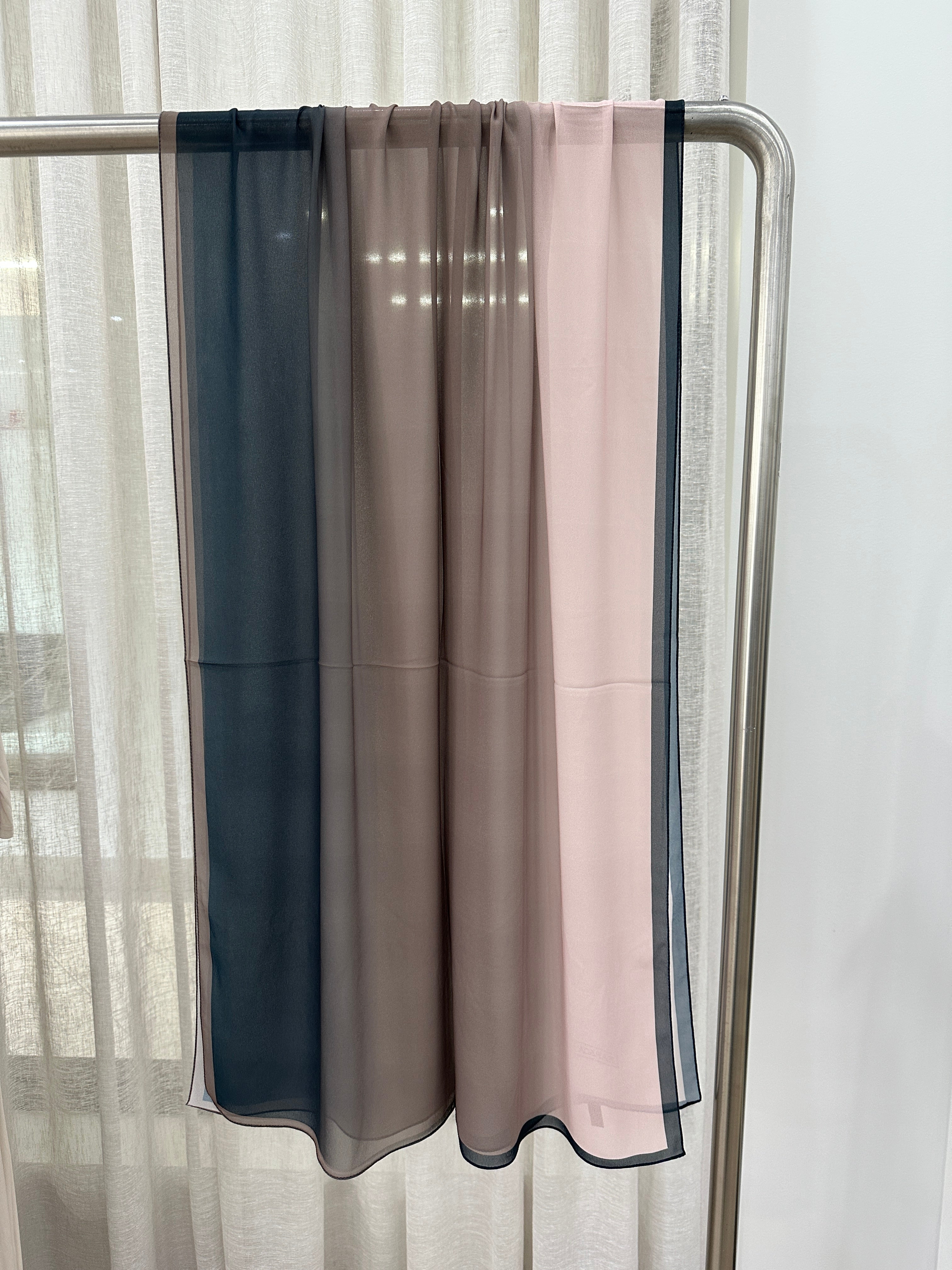 OMBRE HIJAB- DUSTY PINK