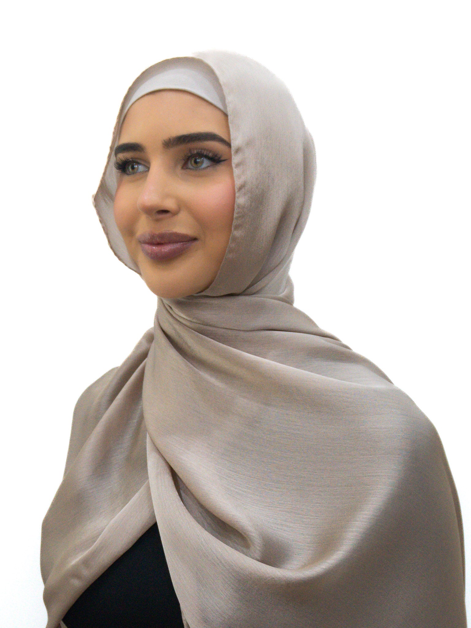Shimmer hijab in lightweight fabric with a subtle glossy finish for formal and elevated looks.