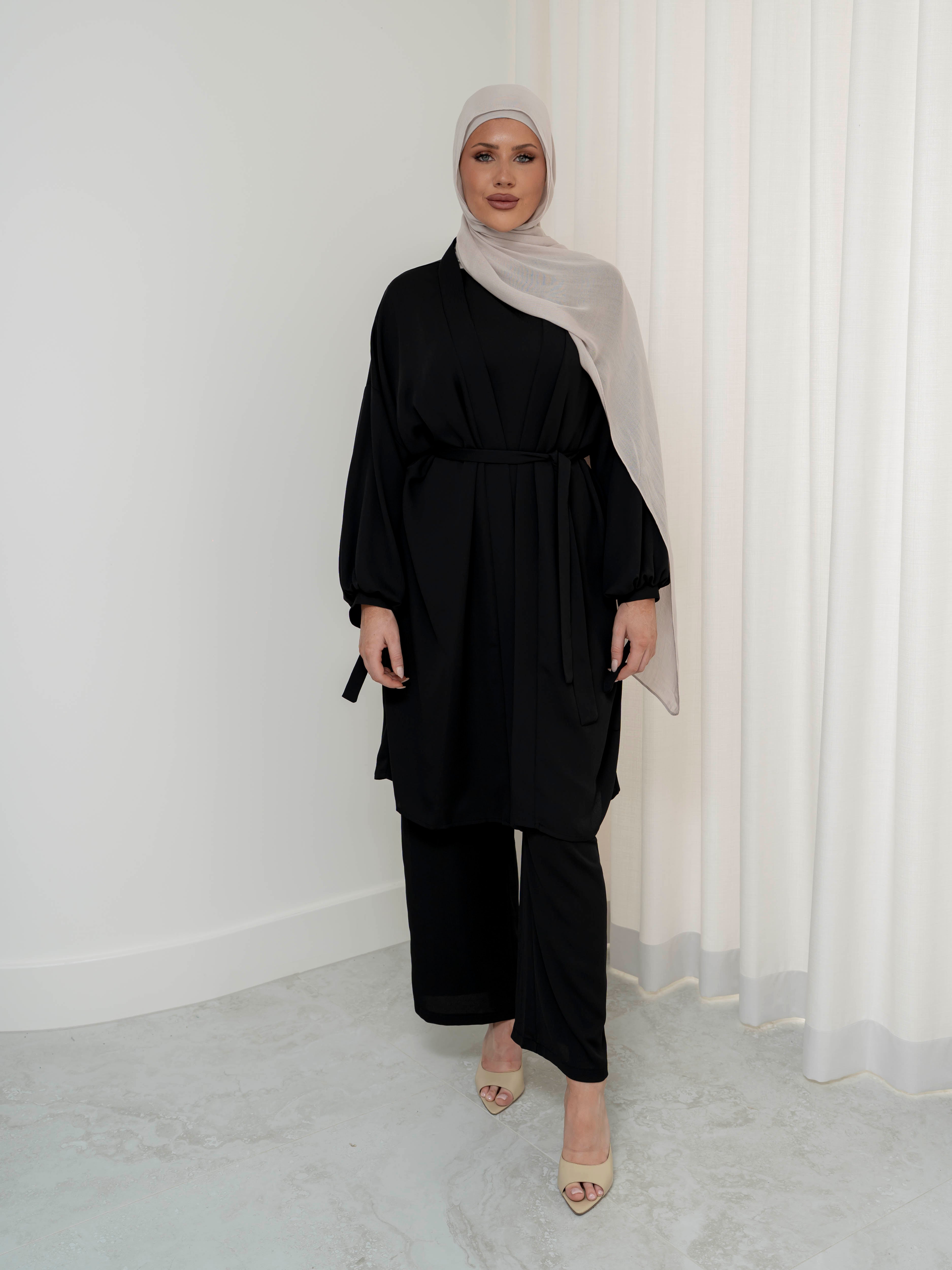 women's 3 piece co-ord matching set includes long sleeve jacket, sleeveless top with loose pant- lightweight, modest and breathable with flow and modest 