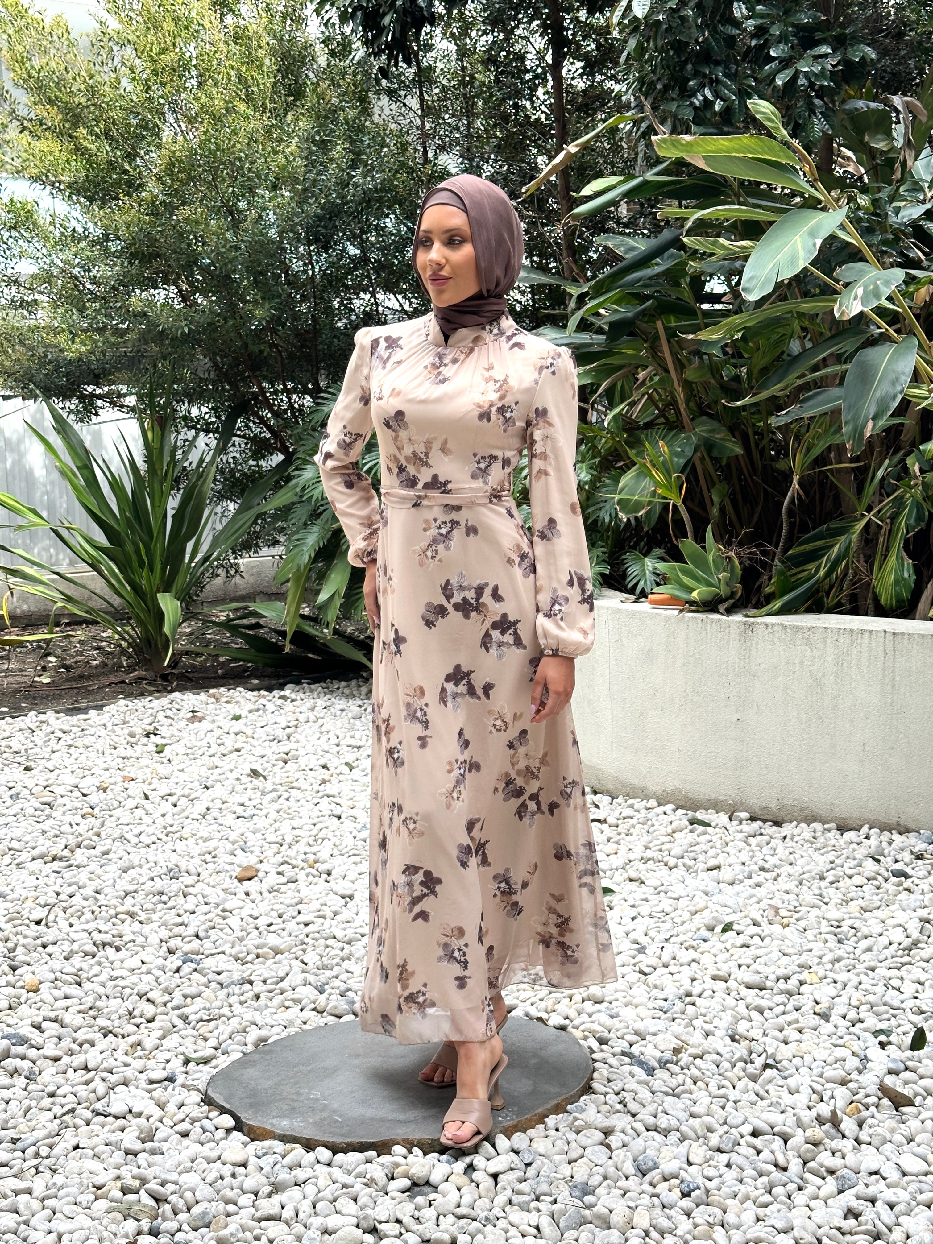 women's floral modest dress, maxi full length with long sleeves and floral chiffon print, lightweight for spring/summer